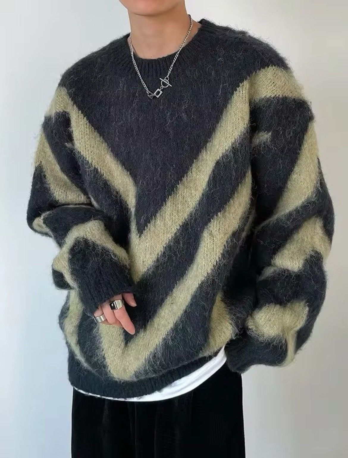 Japanese Brand Luxury Knitted Striped Sweater Size US L / EU 52-54 / 3 - 4 Thumbnail
