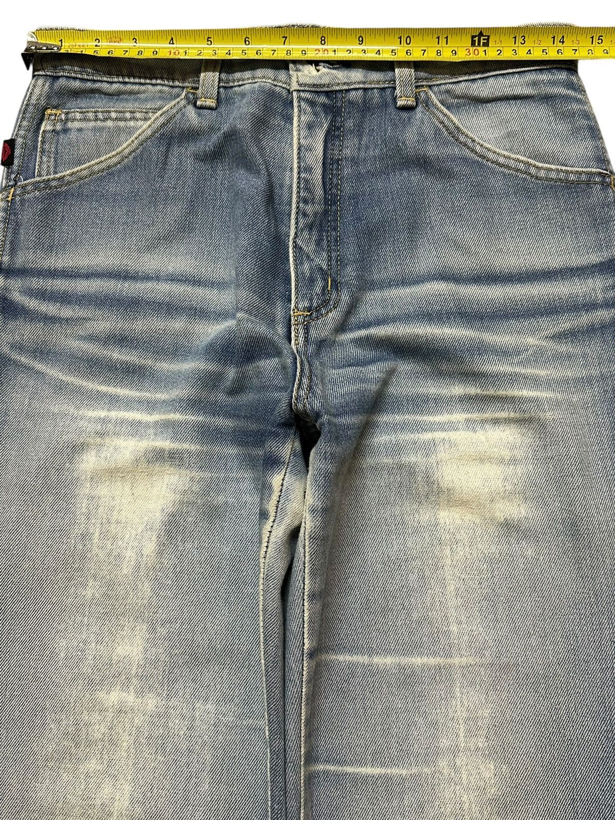 Japanese Brand Vintage Japanese Brand Faded Wash Style Loose Jeans Size US 28 / EU 44 - 11 Thumbnail