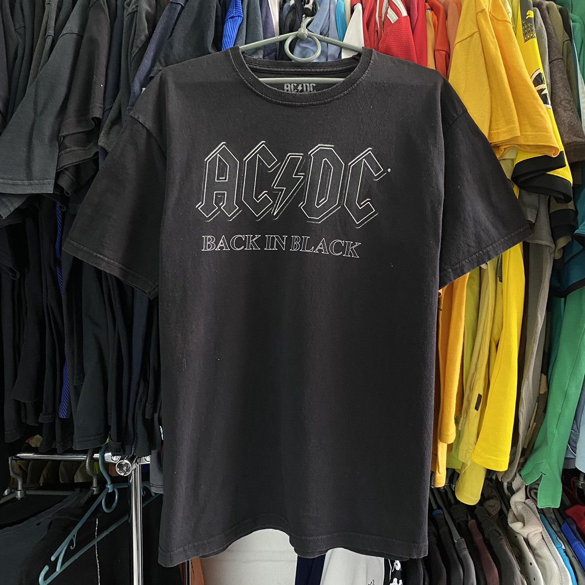 Band Tees Vintage AC/DC Back in black 2019 rock band tee Size US XL / EU 56 / 4 - 1 Thumbnail