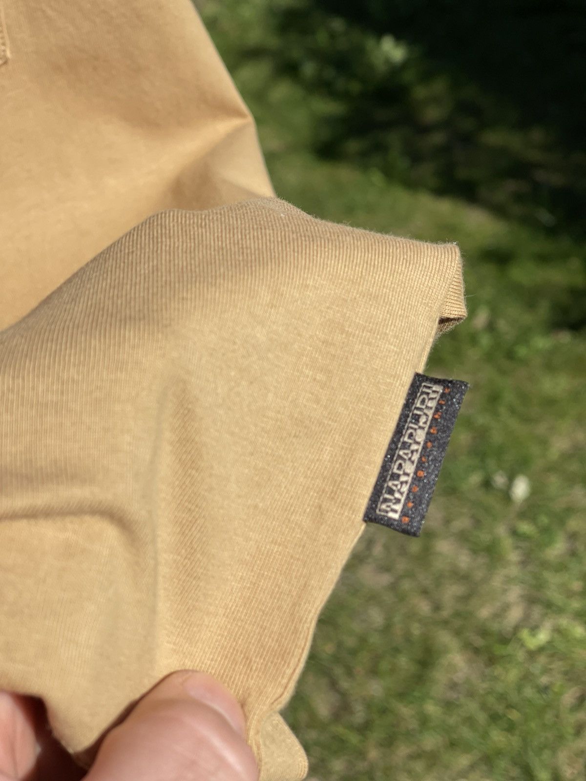 Napapijri NAPAPIJRI Embroidered T-Shirt Pocket Patch Logo Tee Size US L / EU 52-54 / 3 - 5 Thumbnail