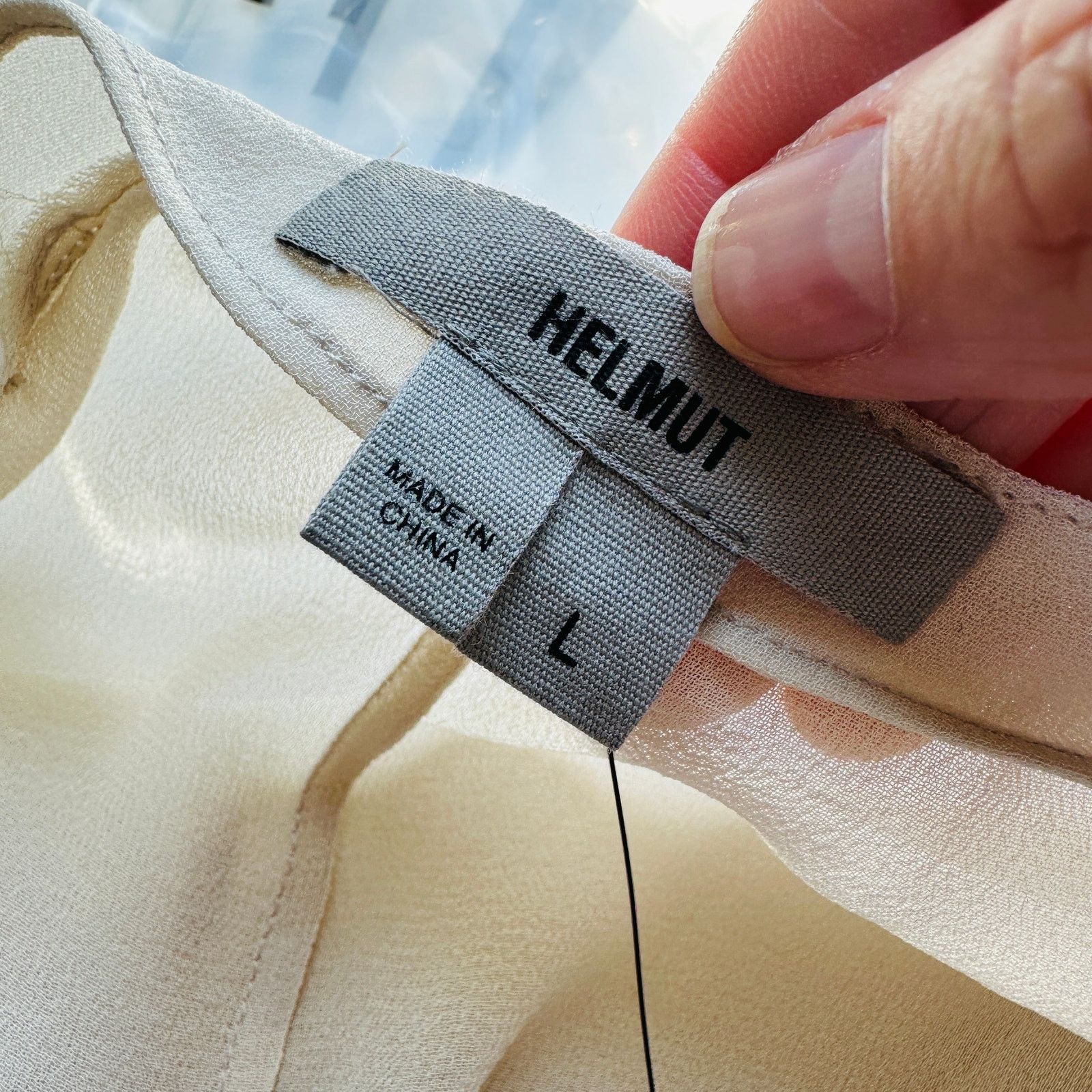 Other NWT Helmut Ghost 100% Sheer Silk in Salt V-Neck Blouse L Size L / US 10 / IT 46 - 8 Thumbnail
