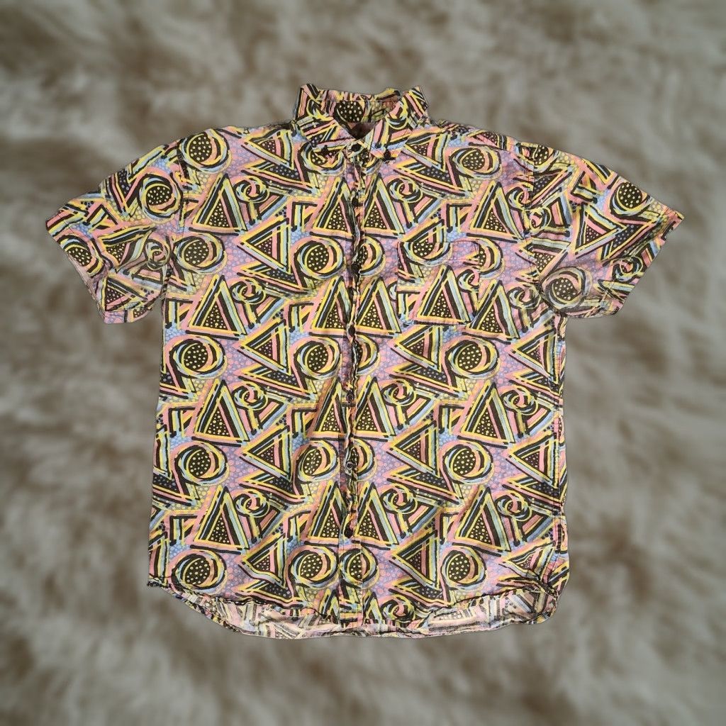 Bell Massive Shirt Pink 90s Saved By The Bell Casual Short Sleeve Button-Down Size L Mens Pink 90s Saved By The Bell Vintage? Size US L / EU 52-54 / 3 - 1 Thumbnail