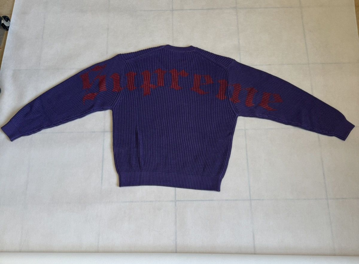 Supreme SUPREME | OLD ENGLISH PRINTED SWEATER SS25 Size US M / EU 48-50 / 2 - 3 Thumbnail