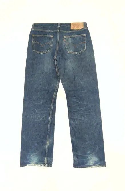 Levi's × Vintage 90s Vintage Levis 501 Made In USA Distressed Jeans 34x32 Size US 34 / EU 50 - 2 Thumbnail