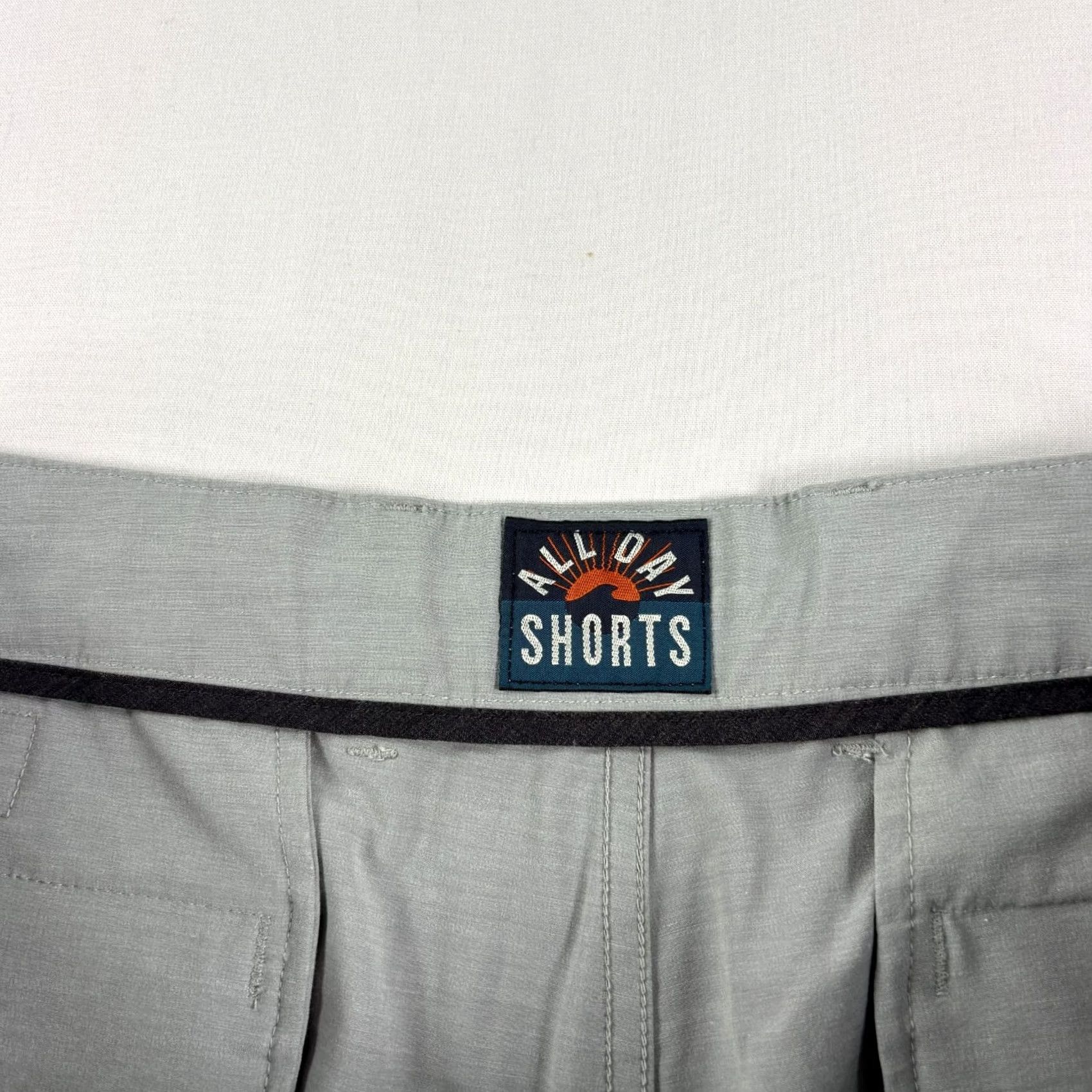 Faherty Faherty Mens Shorts 38 Gray All Day Chino Casual Hybrid Drawstring Pockets Regular 9in Inseam Front Flat Front Logo Closet Buy Now Mens Size US 38 / EU 54 - 3 Thumbnail