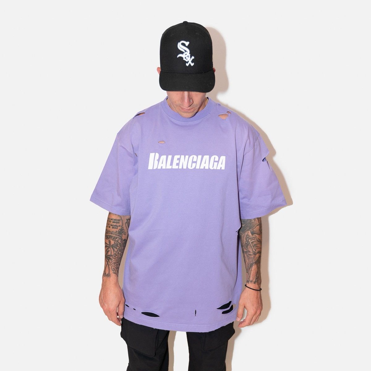 Balenciaga Balenciaga Destroyed Logo T-Shirt – Lavender Size US XS / EU 42 / 0 - 1 Thumbnail