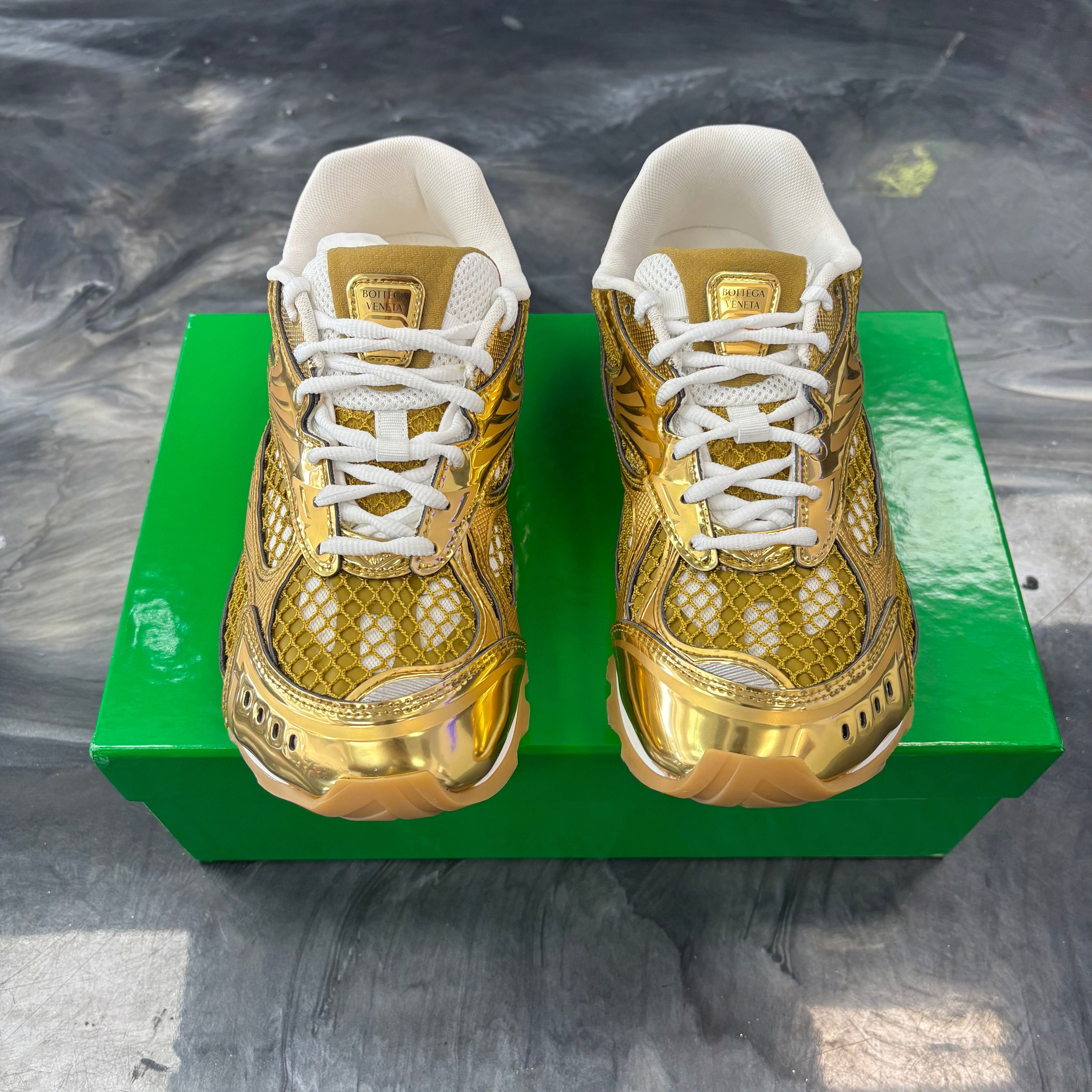 Bottega Veneta Bottega Veneta Orbit Low-Top Sneakers Gold Size US 7 / EU 40 - 2 Thumbnail