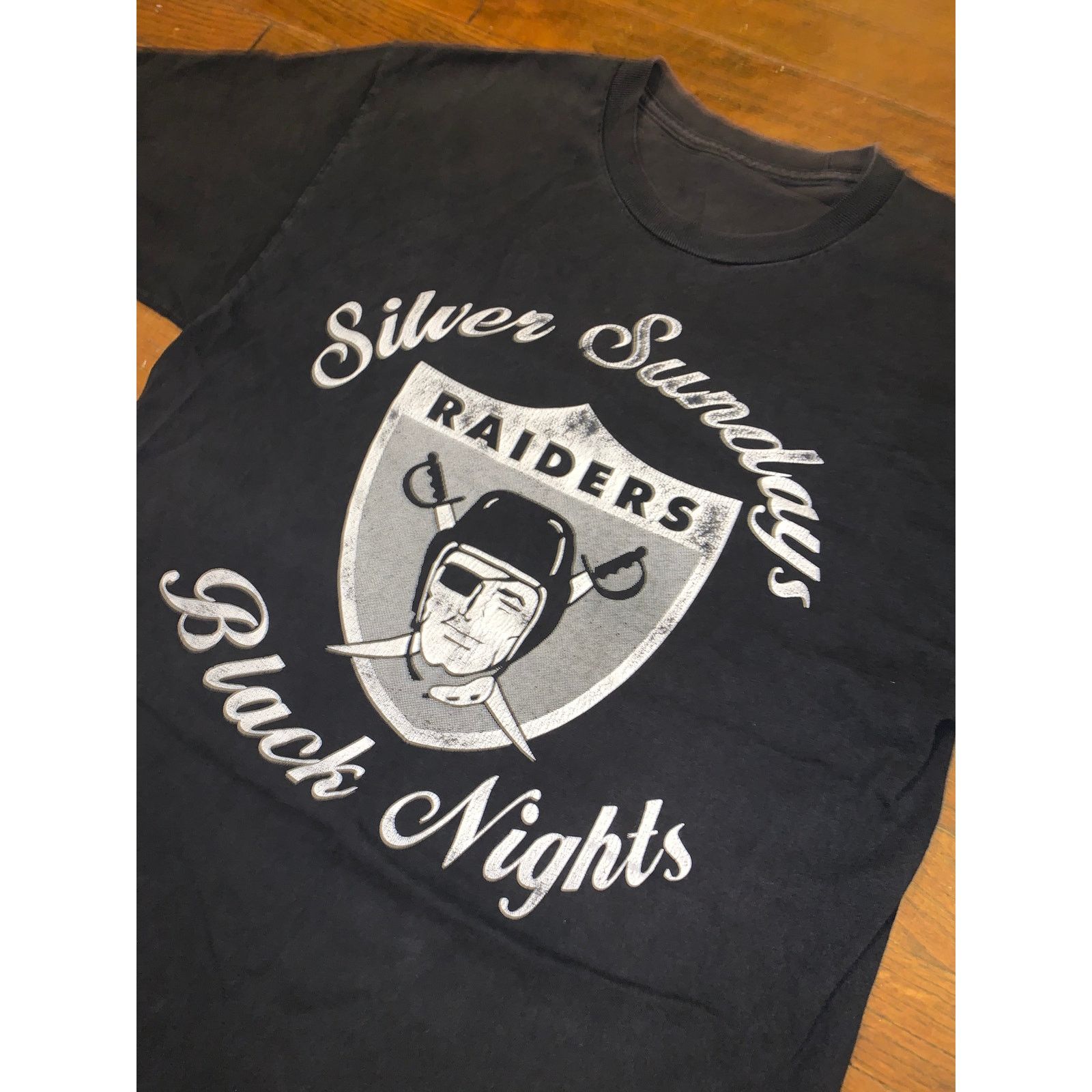 NFL × Vintage Oakland Raiders "Silver Sundays Black Nights" T-Shirt L Size US L / EU 52-54 / 3 - 1 Thumbnail