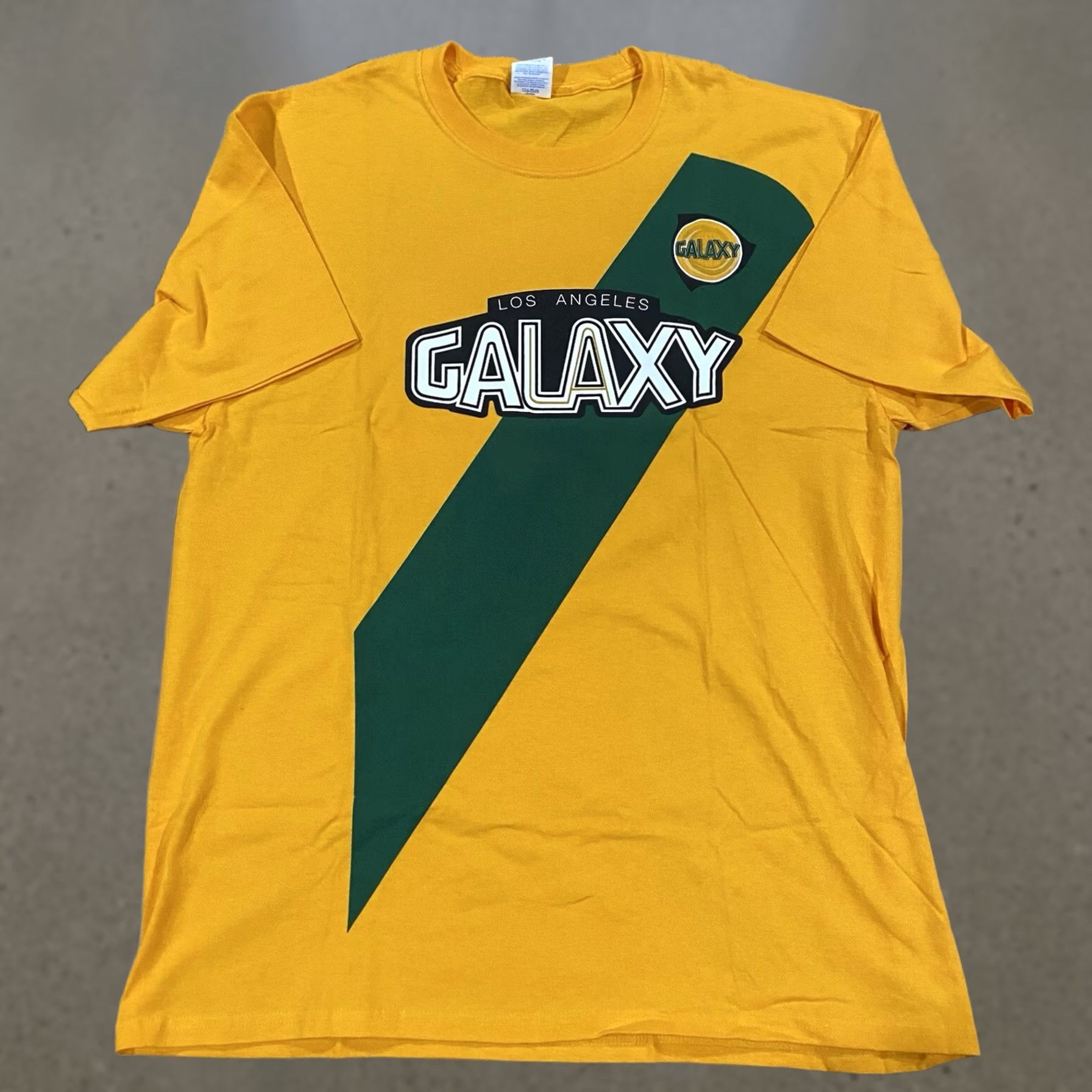 Port & Company LA Galaxy Promo Throwback Soccer Tee Port & Company T-Shirt Sz-L Yellow Short Sleeve Mens L Sports Size US L / EU 52-54 / 3 - 1 Thumbnail