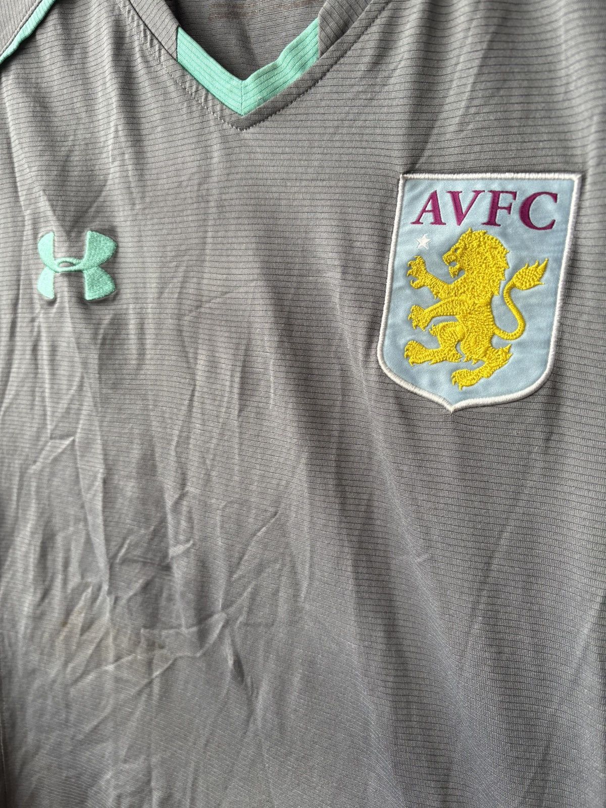 Under Armour 2018/19 Under Armour Aston Villa Training Soccer Jersey M/L Size US L / EU 52-54 / 3 - 5 Thumbnail