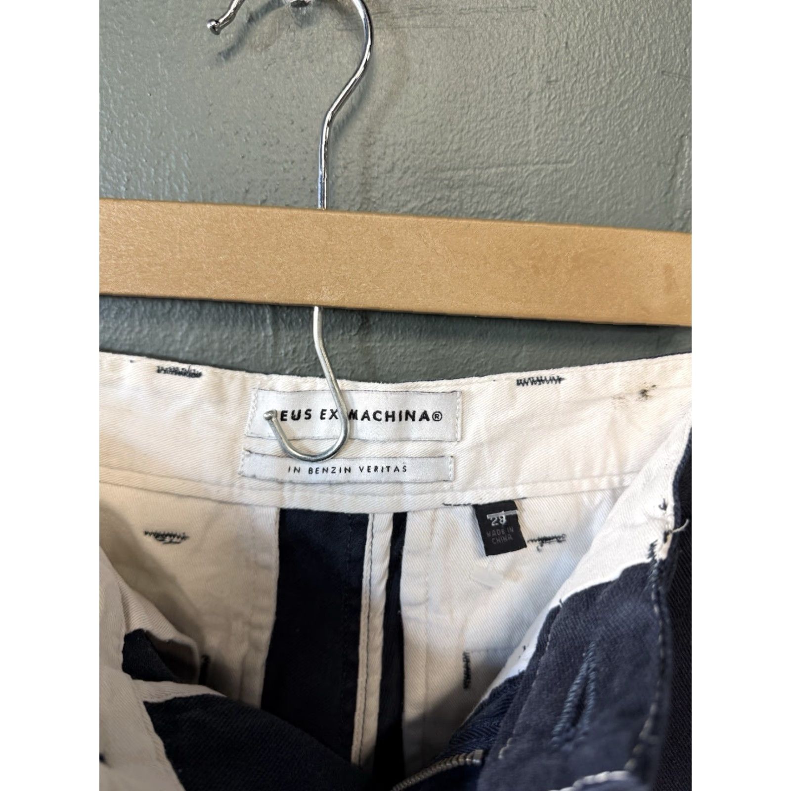 Deus Ex Machina Deus ex Machina Mens Blue Chino Shorts Regular Size 28 Benzin Veritas Blue Chino Mens 28 Size US 28 / EU 44 - 3 Thumbnail