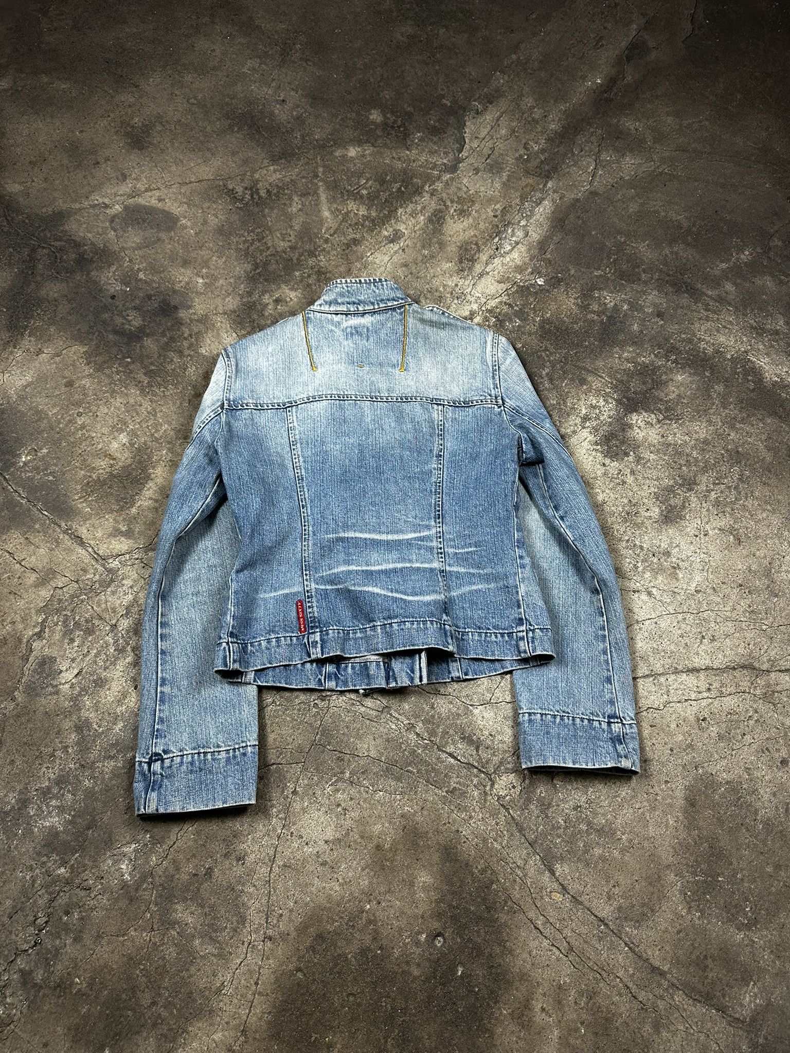Miss Sixty 2000s Miss Sixty Avant Garde Faded Denim Boxy Y2k Jacket Size L / US 10 / IT 46 - 7 Thumbnail
