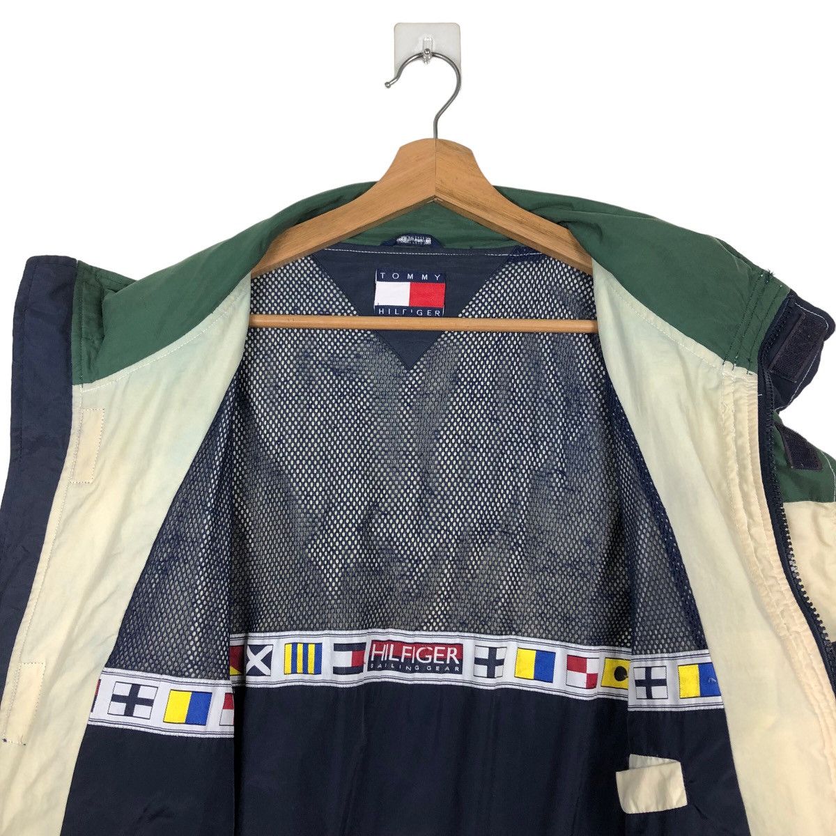 Japanese Brand 🔥90’s Vintage Tommy Hilfiger Sailing Gear Anorak Jacket Size US L / EU 52-54 / 3 - 12 Thumbnail