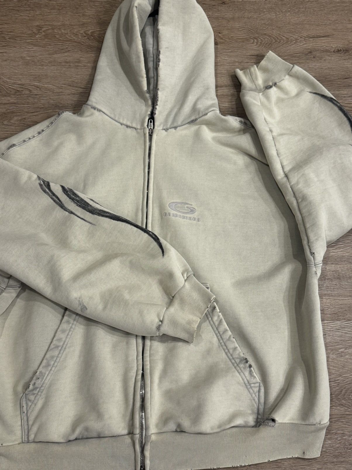 Balenciaga Y2K Hoodie Size US L / EU 52-54 / 3 - 9 Thumbnail