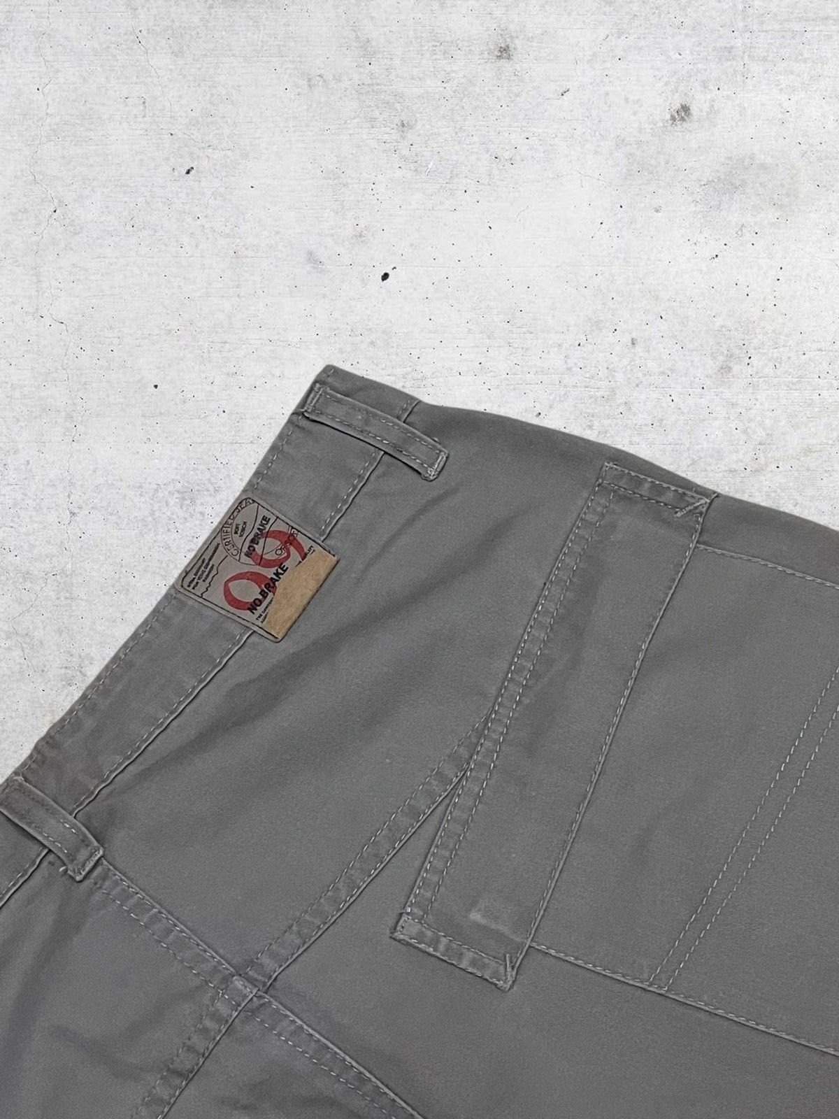 PPFM VINTAGE BO BRAKE 90S JAPAN DESIGNER UTILITY CARGO POCKET Size US 29 - 16 Thumbnail