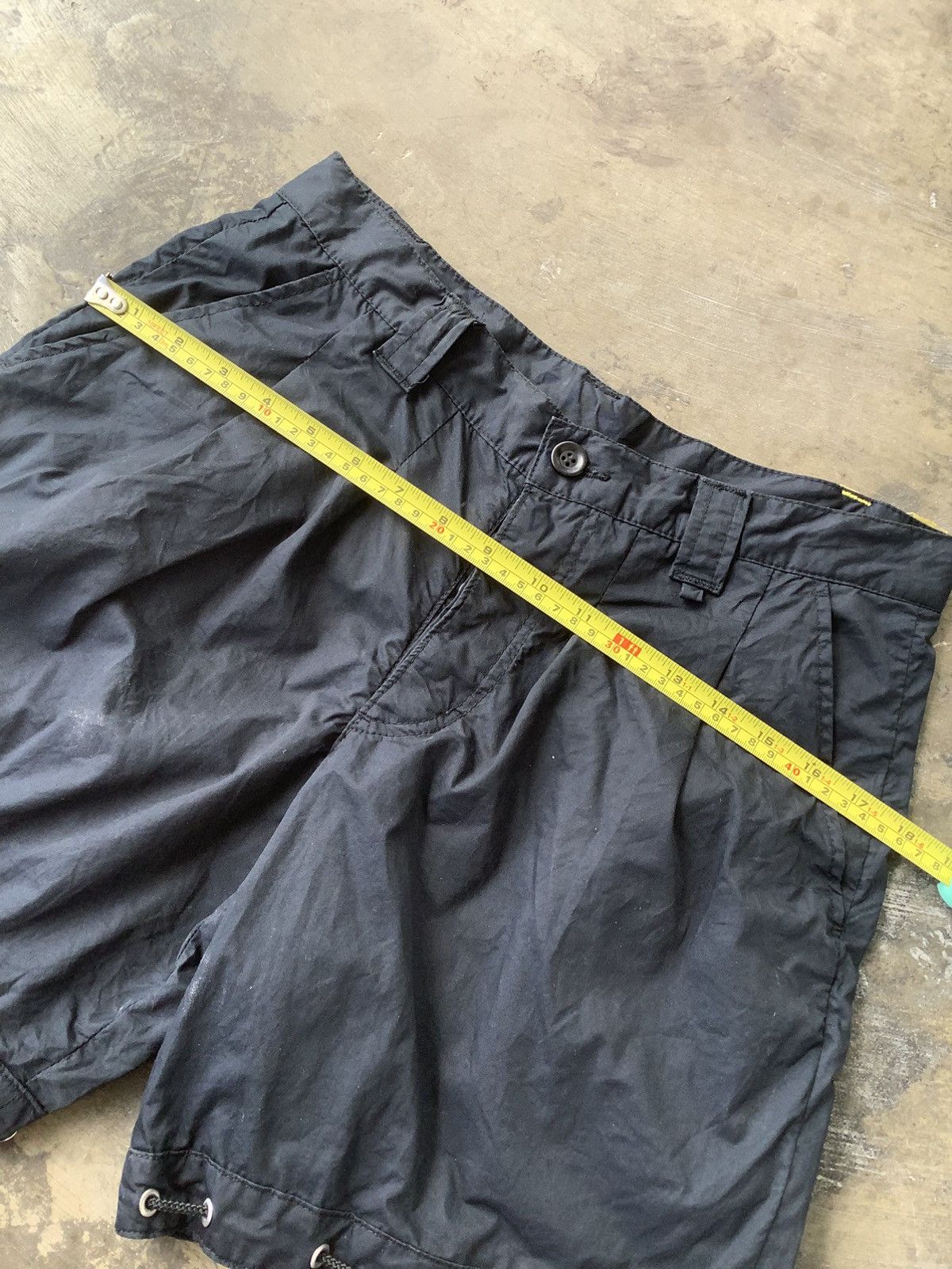 Issey Miyake Issey Miyake by Frapbois Y2K Short Pants Size 30" / US 8 / IT 44 - 15 Thumbnail