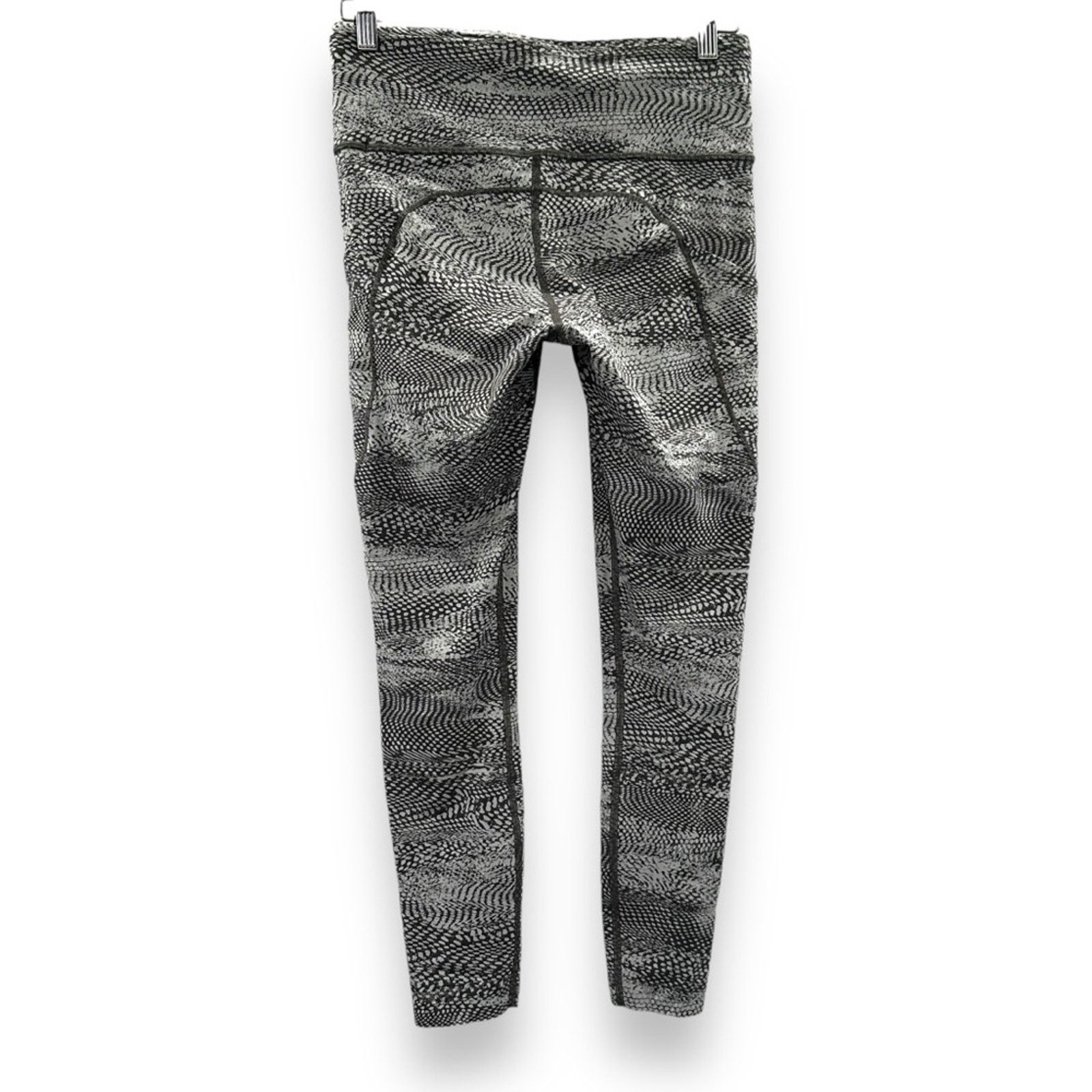 Lululemon Lululemon Fast & Free 7/8 Tight II *Nulux 25" Sz 8 Size 30" / US 8 / IT 44 - 6 Thumbnail