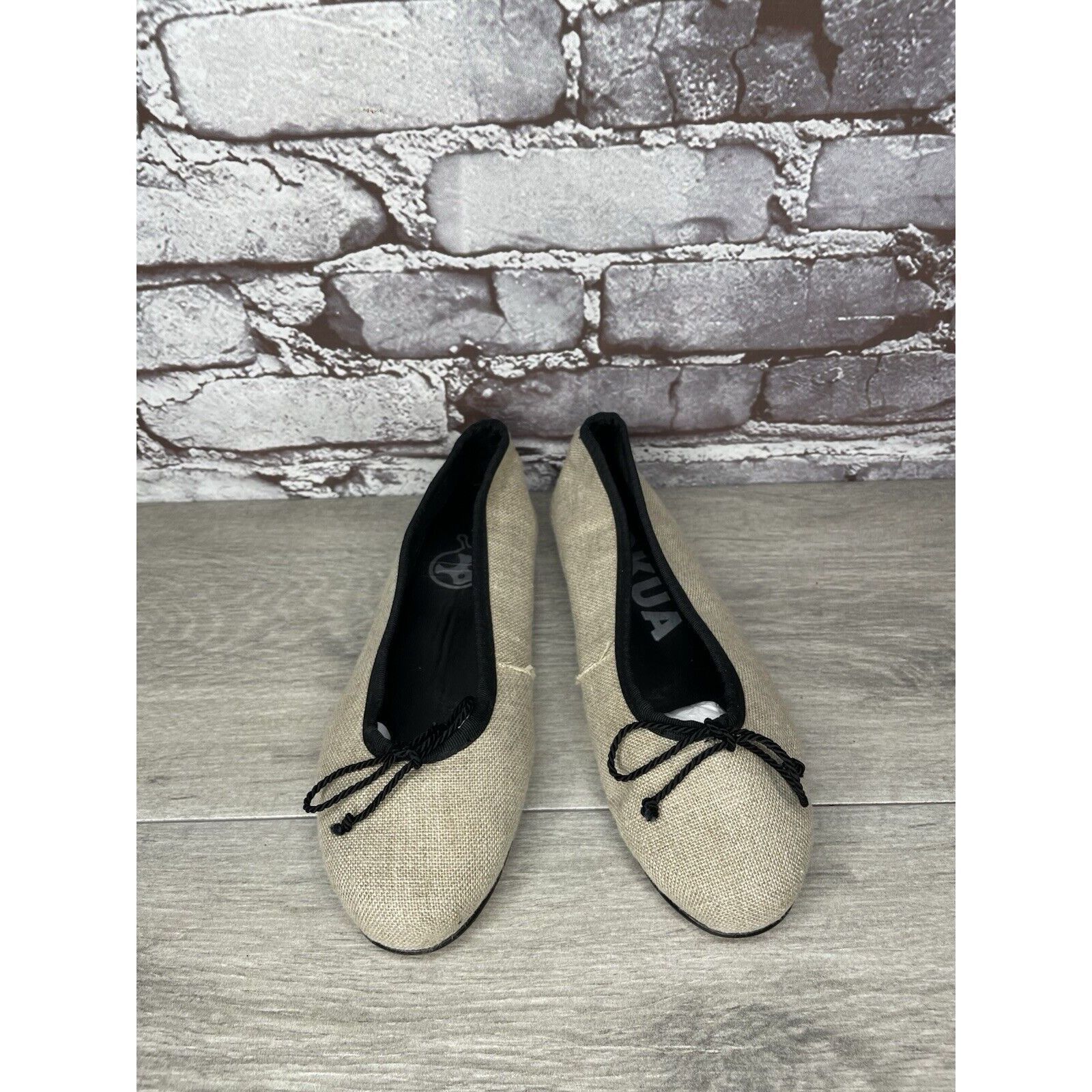Other Kokua Tan Canvas Fabric Black Bow Casual Ballet Flats Shoes Size US 6.5 / IT 36.5 - 13 Thumbnail
