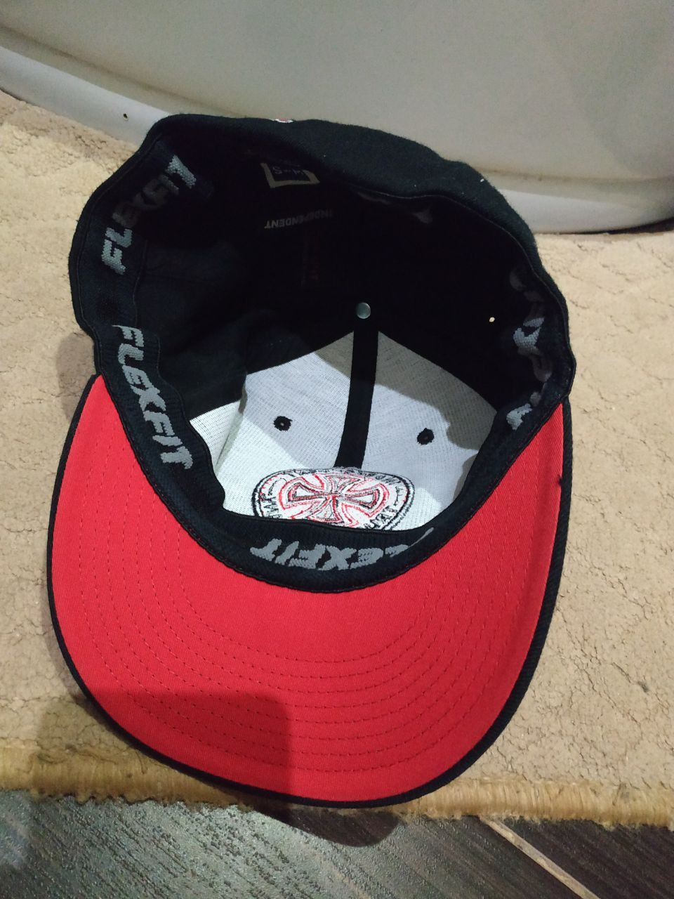 Italia Independent Independent Truck Co. Cross Logo Flexfit Hat Black/Red Size ONE SIZE - 14 Thumbnail
