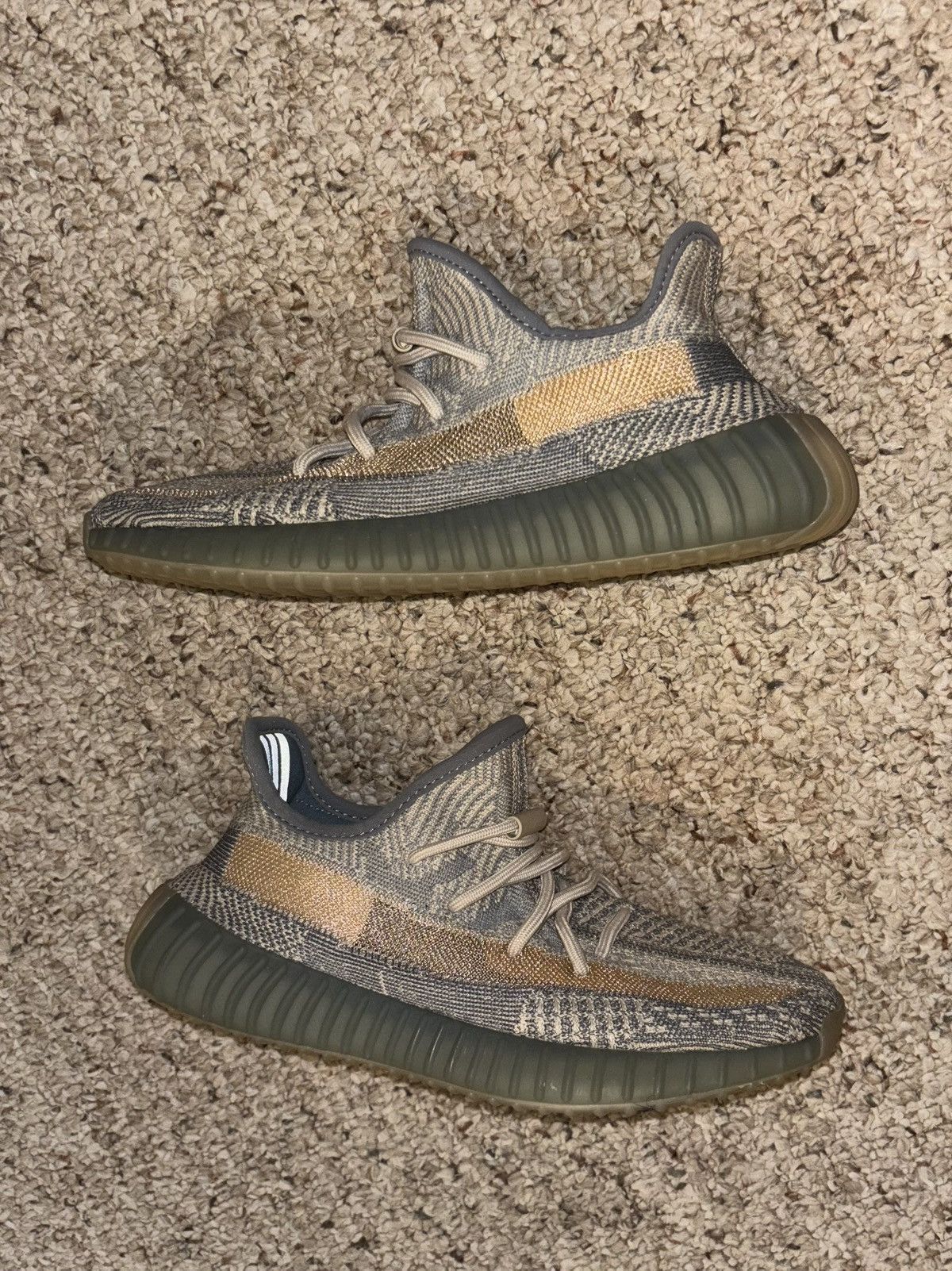 Adidas Adidas Yeezy Boost 350 V2 Size US 6.5 / EU 39-40 - 1 Thumbnail