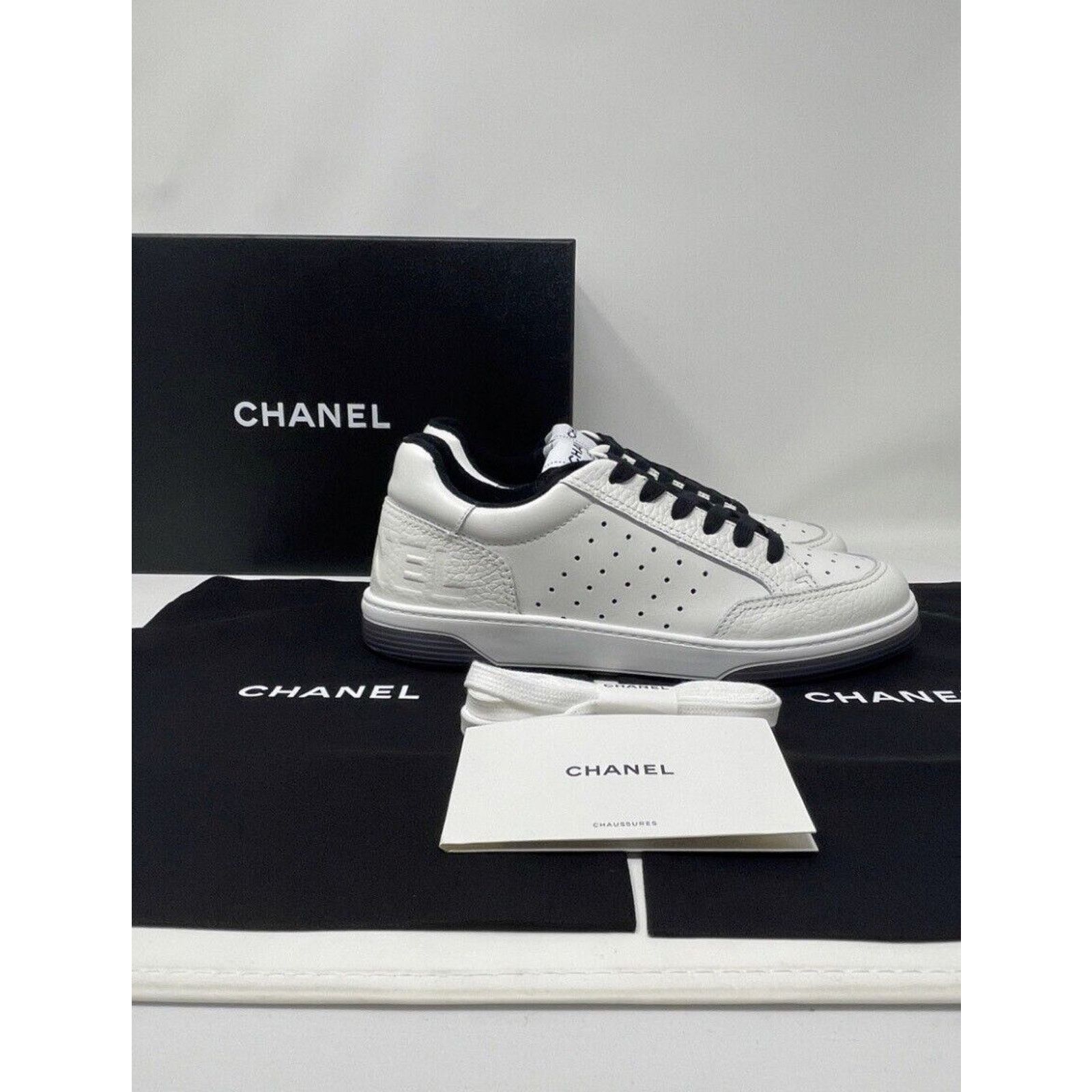 Chanel Chanel Grained Calfskin Fabric Womens Logo Sneakers 39 Size US 8 / IT 38 - 2 Thumbnail