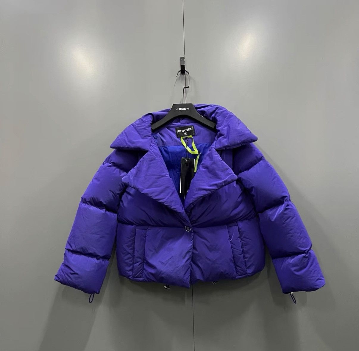 Chanel CHANEL Purple Down Jacket J41 Size XXS / US 00 / IT 34 - 1 Thumbnail