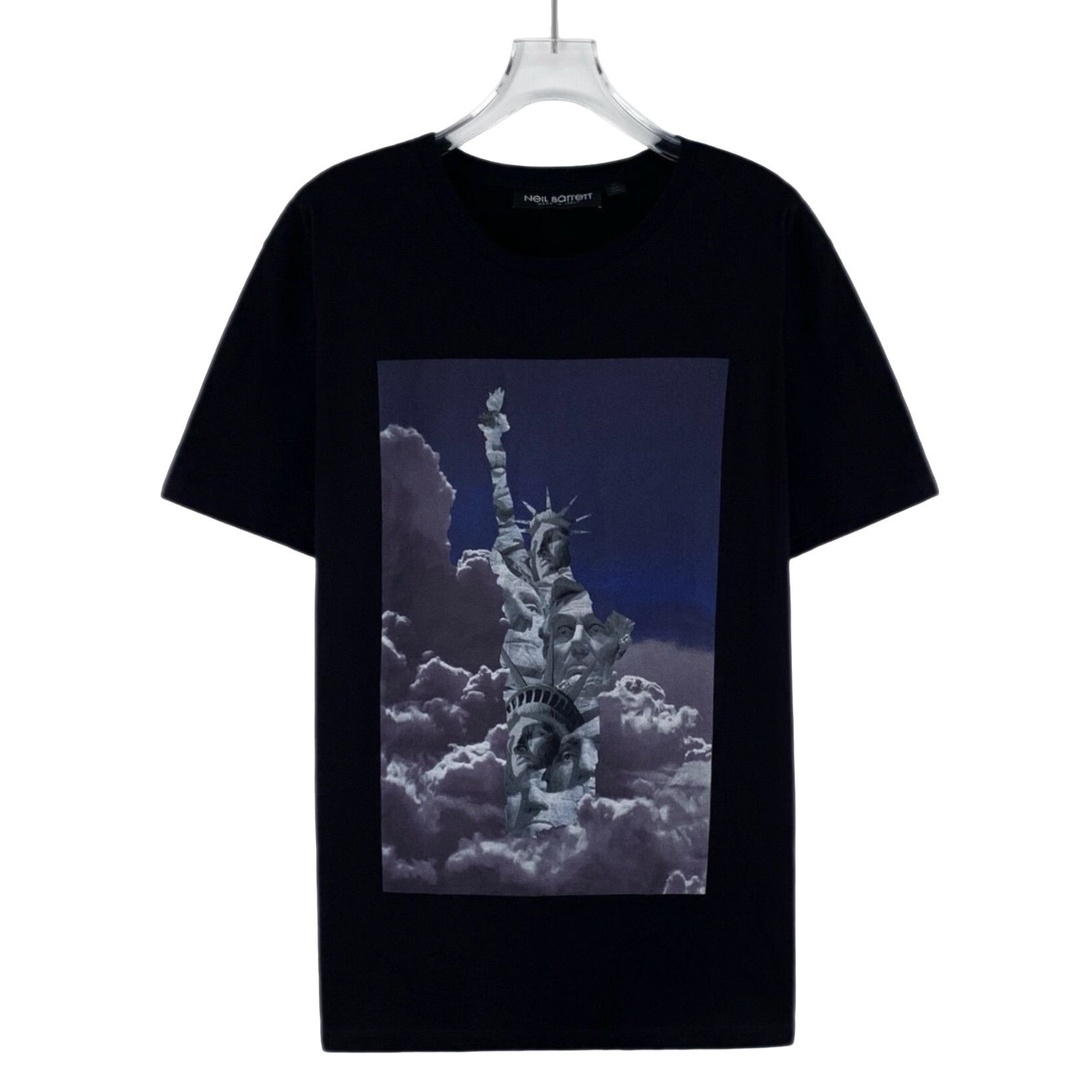 Neil Barrett Neil Barrett Statue of Liberty Graphic T-Shirt L Size US L / EU 52-54 / 3 - 1 Thumbnail