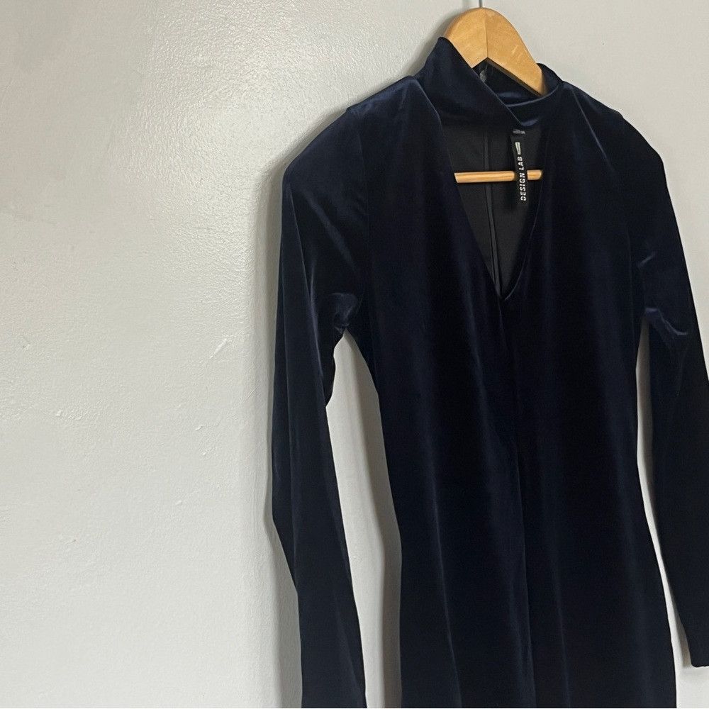 Lord & Taylor Lord & Taylor Velvet Keyhole Long Sleeve Dress Black Small Size S / US 4 / IT 40 - 2 Thumbnail