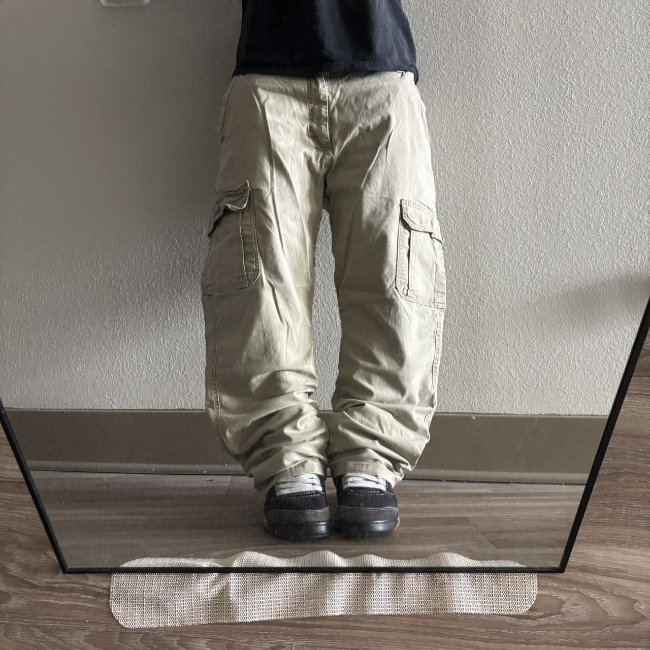 Vintage Crazy Vintage Y2K/2000s Khaki Cream Streetwear Skater Style Cargo Pants! 38x30 Size US 38 / EU 54 - 1 Thumbnail
