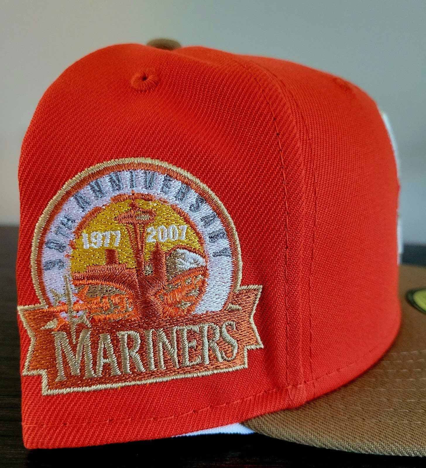 New Era *Firm* 7 3/4 Myfitteds Exclusive Seattle Mariners Fitted Hat Size ONE SIZE - 3 Thumbnail