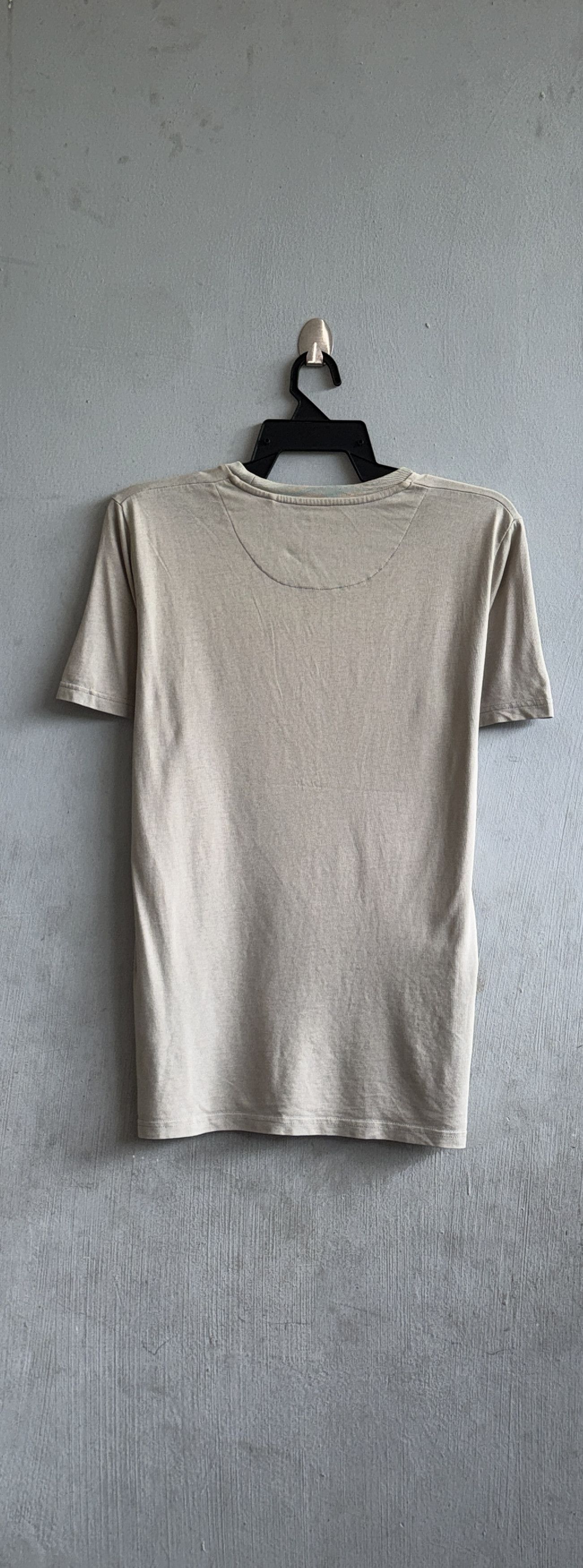 Anime Ghost In The Shell Uniqlo T-Shirt Size US M / EU 48-50 / 2 - 7 Thumbnail