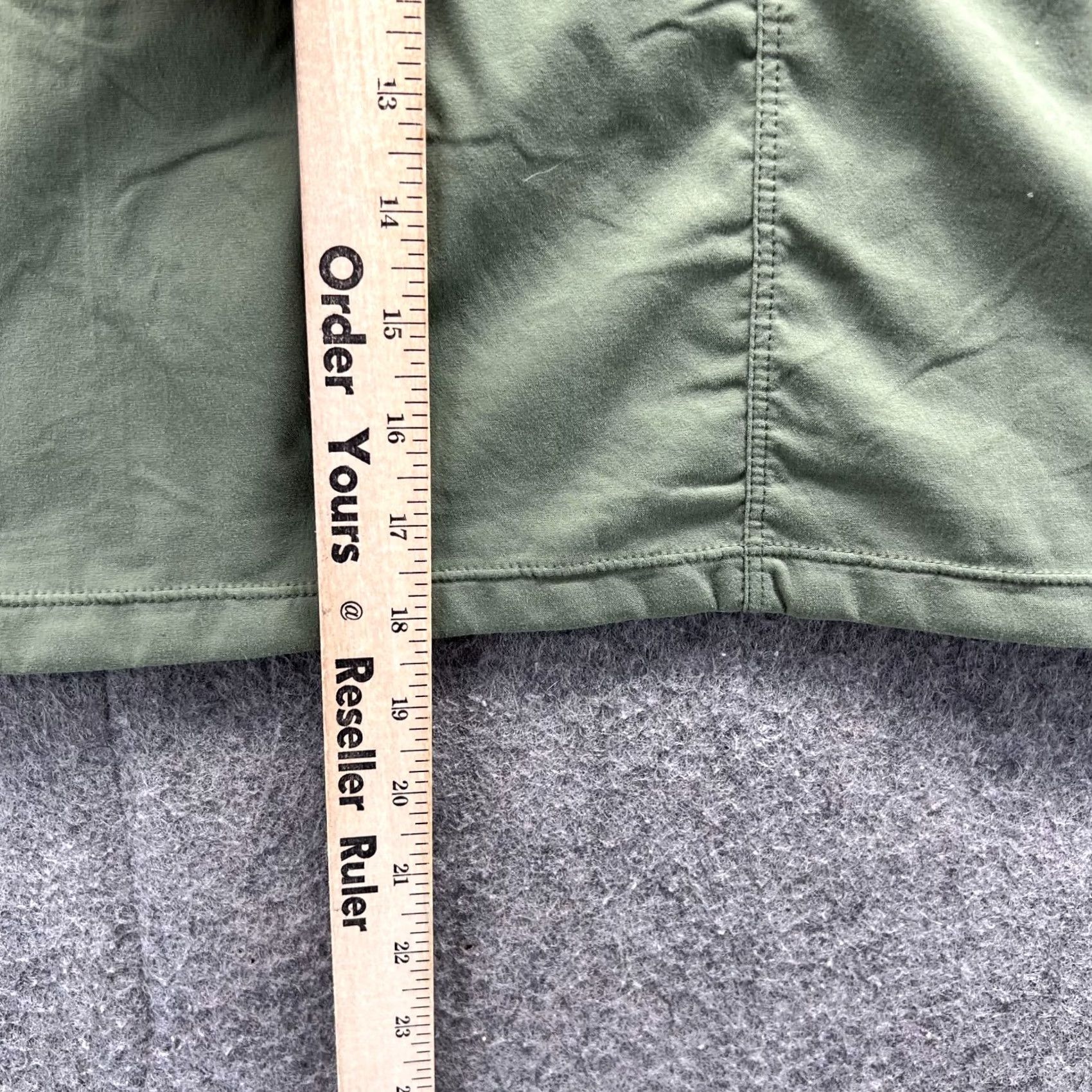 Mountain Hardwear Mountain Hardwear Skirt Womens Small Green Stretch Hiking Outdoor Nylon Activewear Skirt Womens Small Green Outdoor Hiking - Size 28" / US 6 / IT 42 - 4 Thumbnail