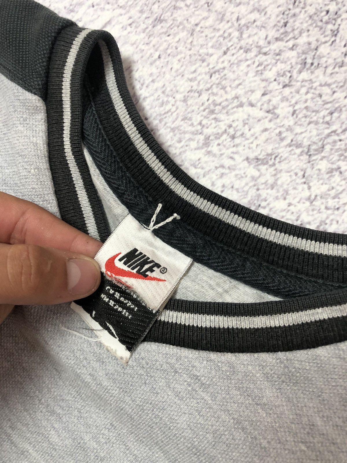 Vintage Vintage men’s sweater Nike drill made in usa 🇺🇸 y2k Size US S / EU 44-46 / 1 - 4 Thumbnail