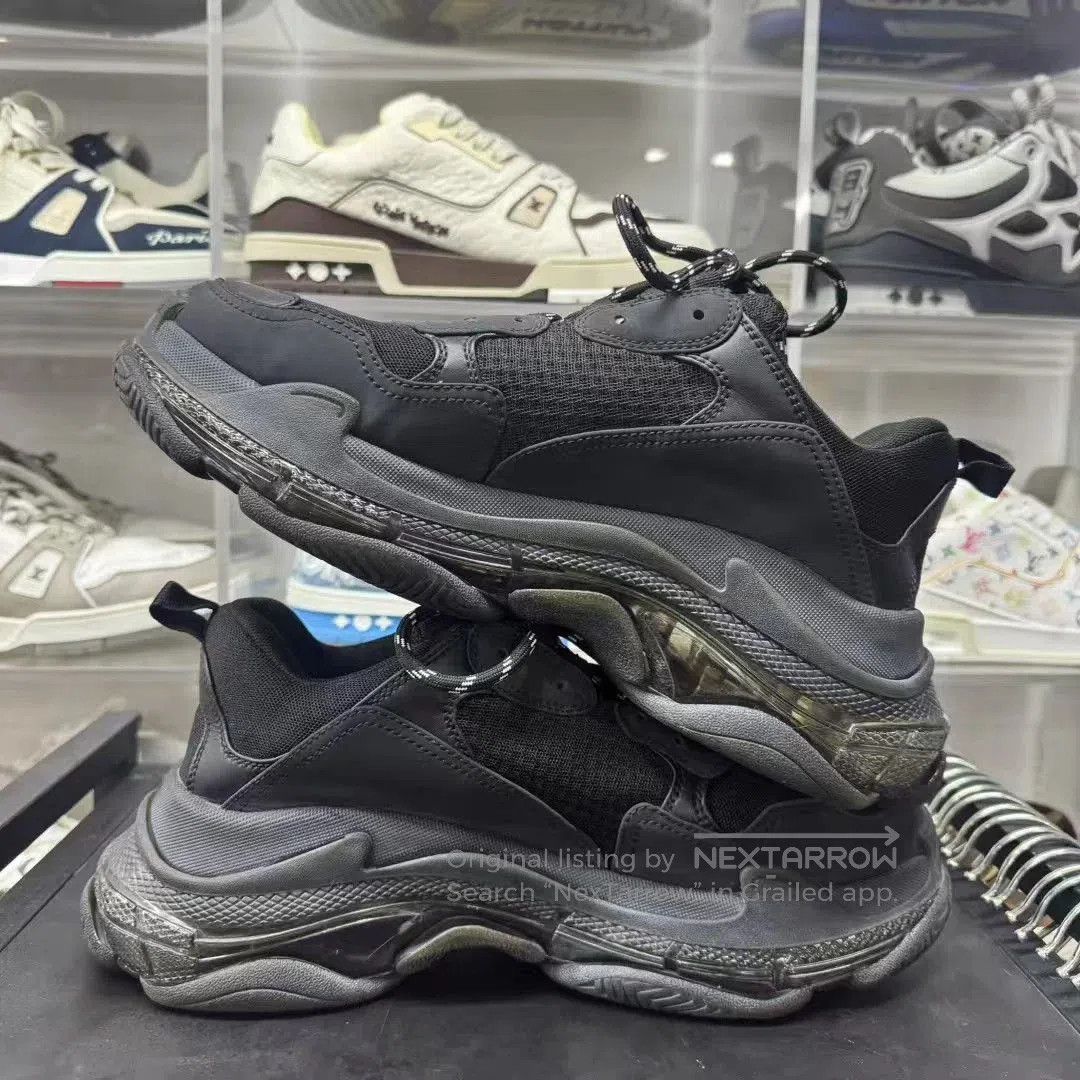 Balenciaga Black Low-Top Sneakers Size 10. Size US 10 / EU 43 - 3 Thumbnail