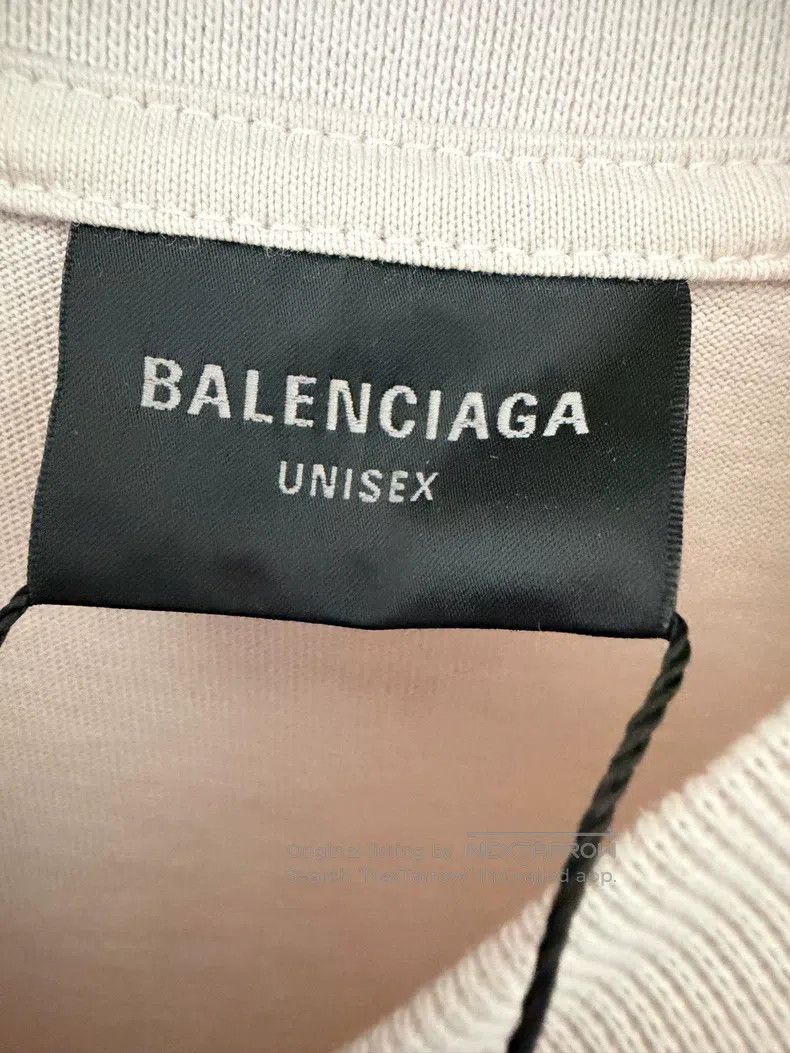 Balenciaga Balenciaga Front and back blurred logo short sleeve off-wh Size US XXS / EU 40 - 3 Thumbnail