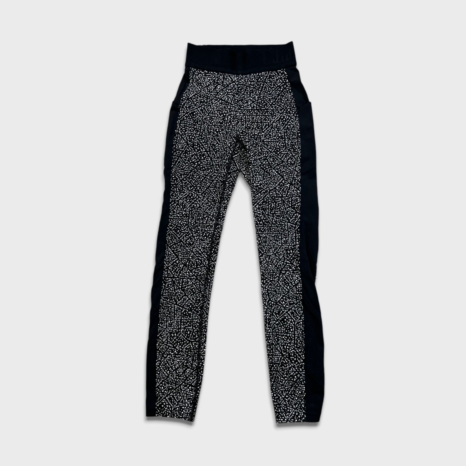 Lululemon Lululemon Box It Out Tight 2 High Rise Athletic Yoga Legging Size 26" / US 2 / IT 38 - 1 Thumbnail
