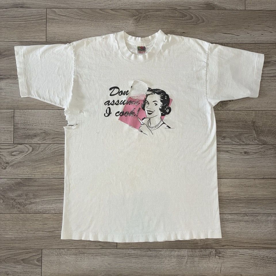 90s Don't Assume I Cook distressed tee shirt