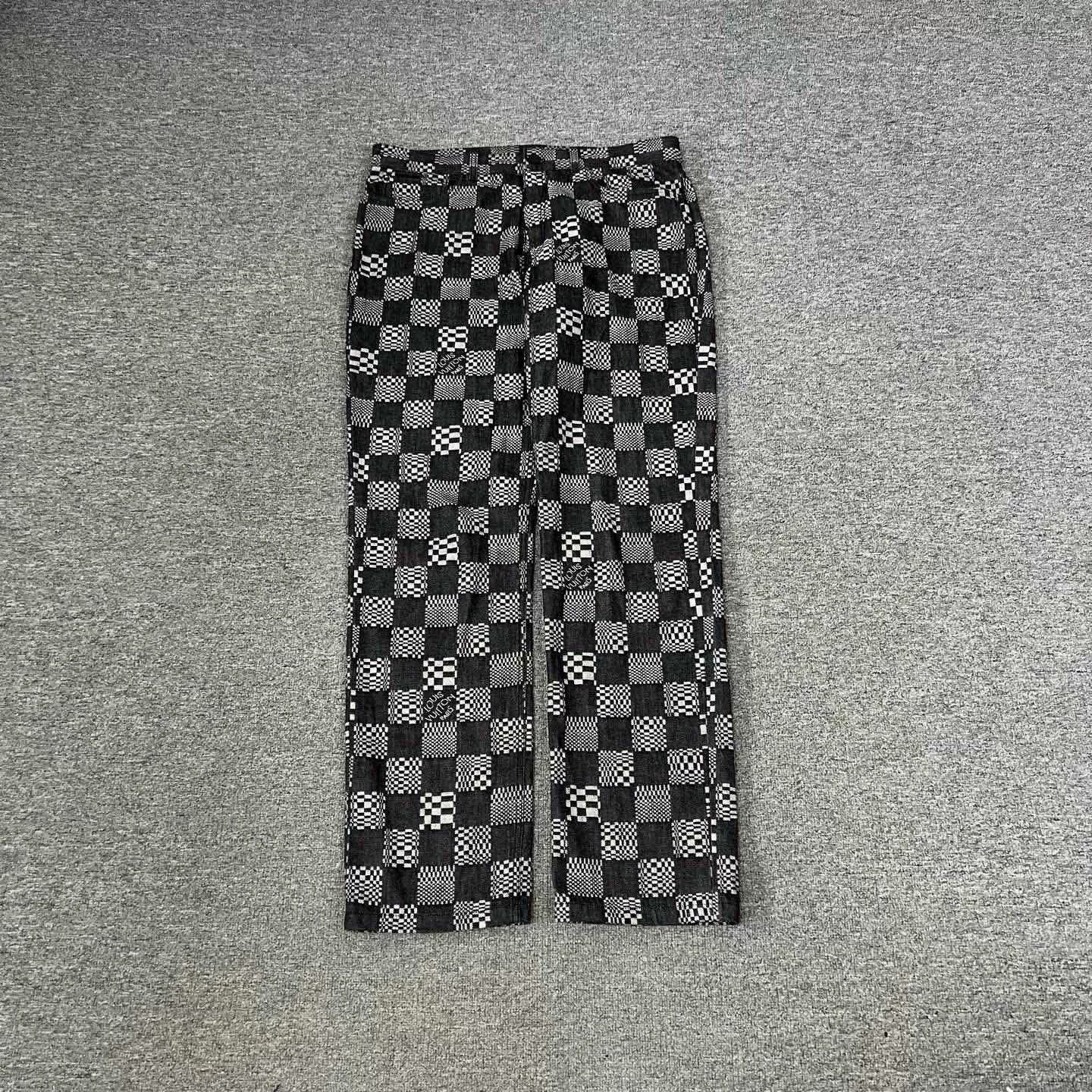 Louis Vuitton Louis Vuitton Checkered Jeans Size 38 Size US 27 - 1 Thumbnail