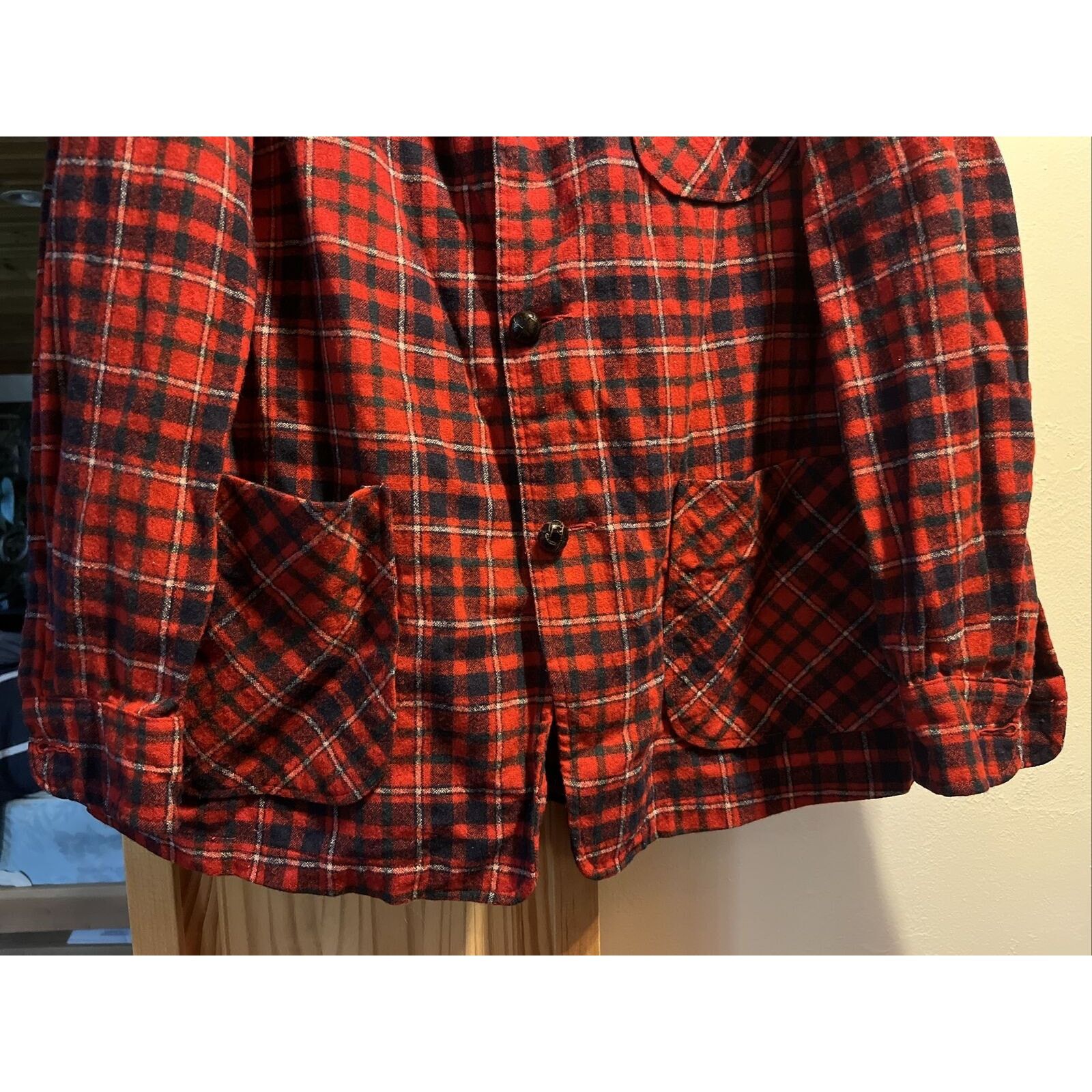 Pendleton Pendleton VTG Men’s M Red Plaid Wool Button Flannel Jacket Size US M / EU 48-50 / 2 - 8 Thumbnail