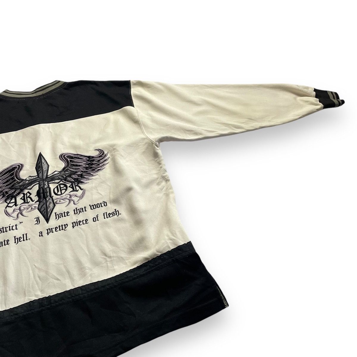 If Six Was Nine 🇯🇵☠️ ARMOR WORDING CROSS 2 TONES KNITTED SWEATSHIRT Size US L / EU 52-54 / 3 - 14 Thumbnail