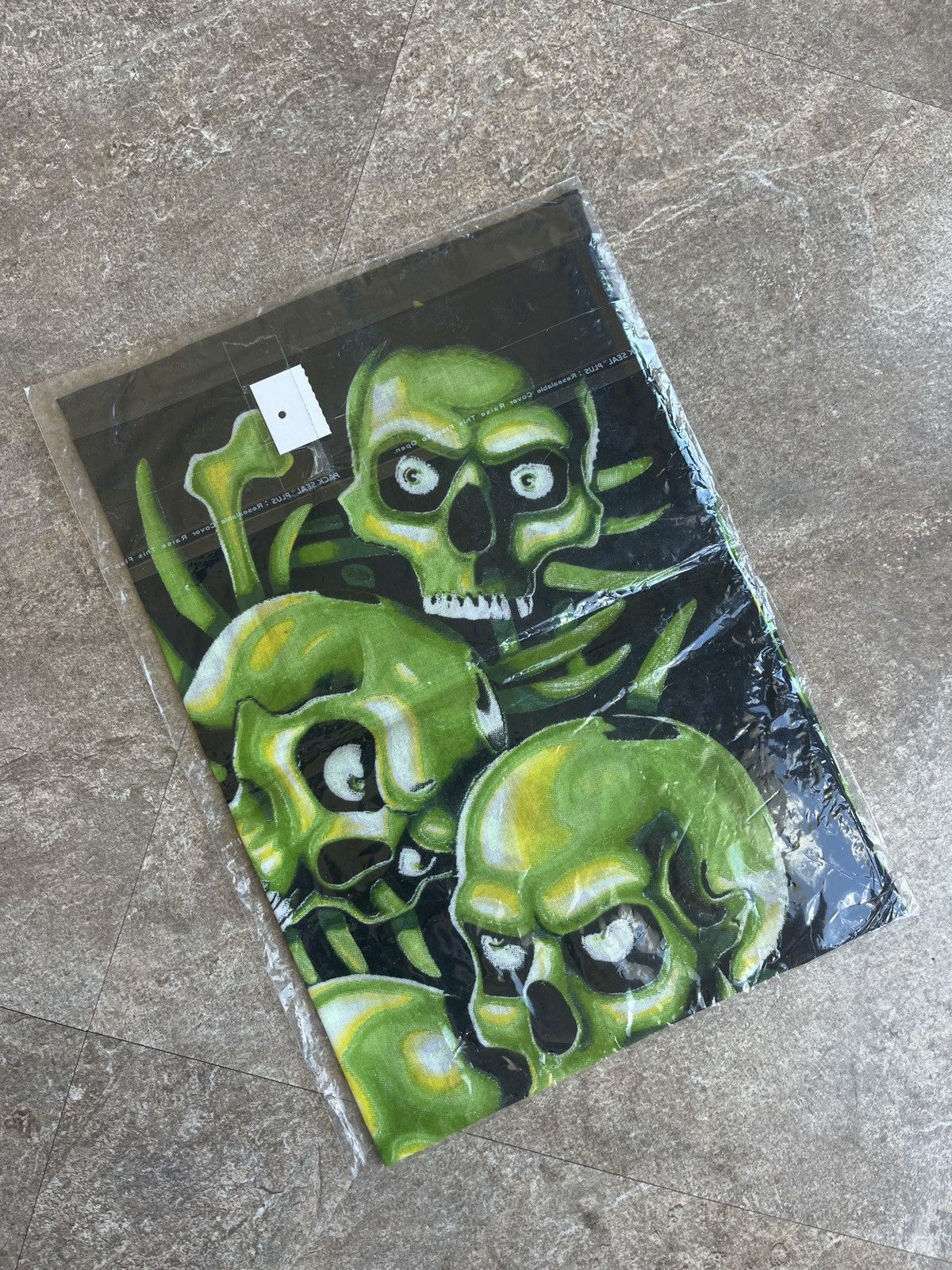 小物 Supreme Skull Pile Bandana SS18 Supreme Skull Pile Green Bandana Glow-In-The-Dark DSWT