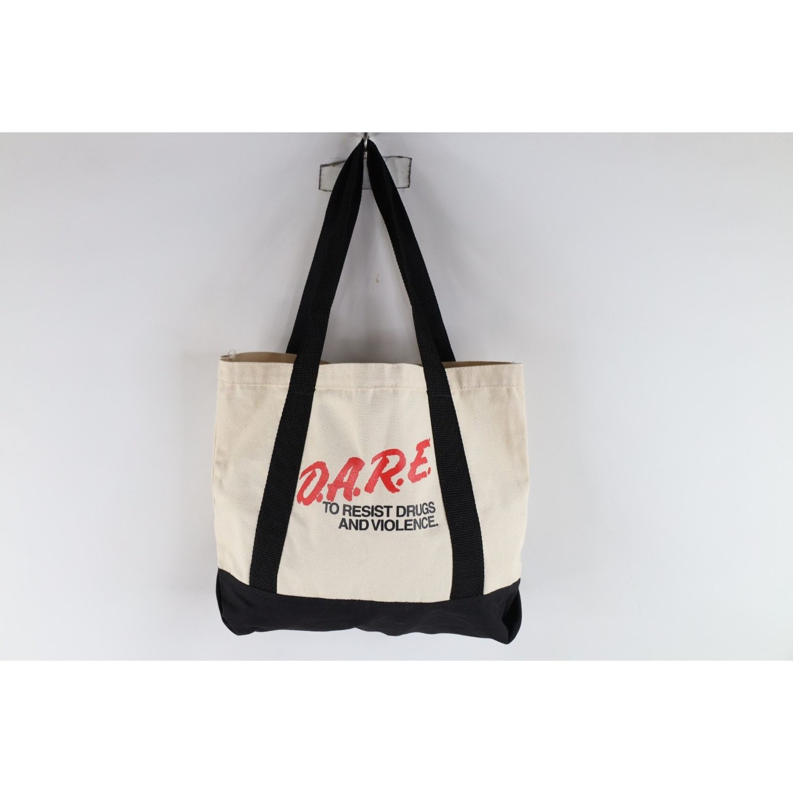 Vintage Vintage 90s DARE To Resist Drugs and Violence Handled Bag Size ONE SIZE - 1 Thumbnail
