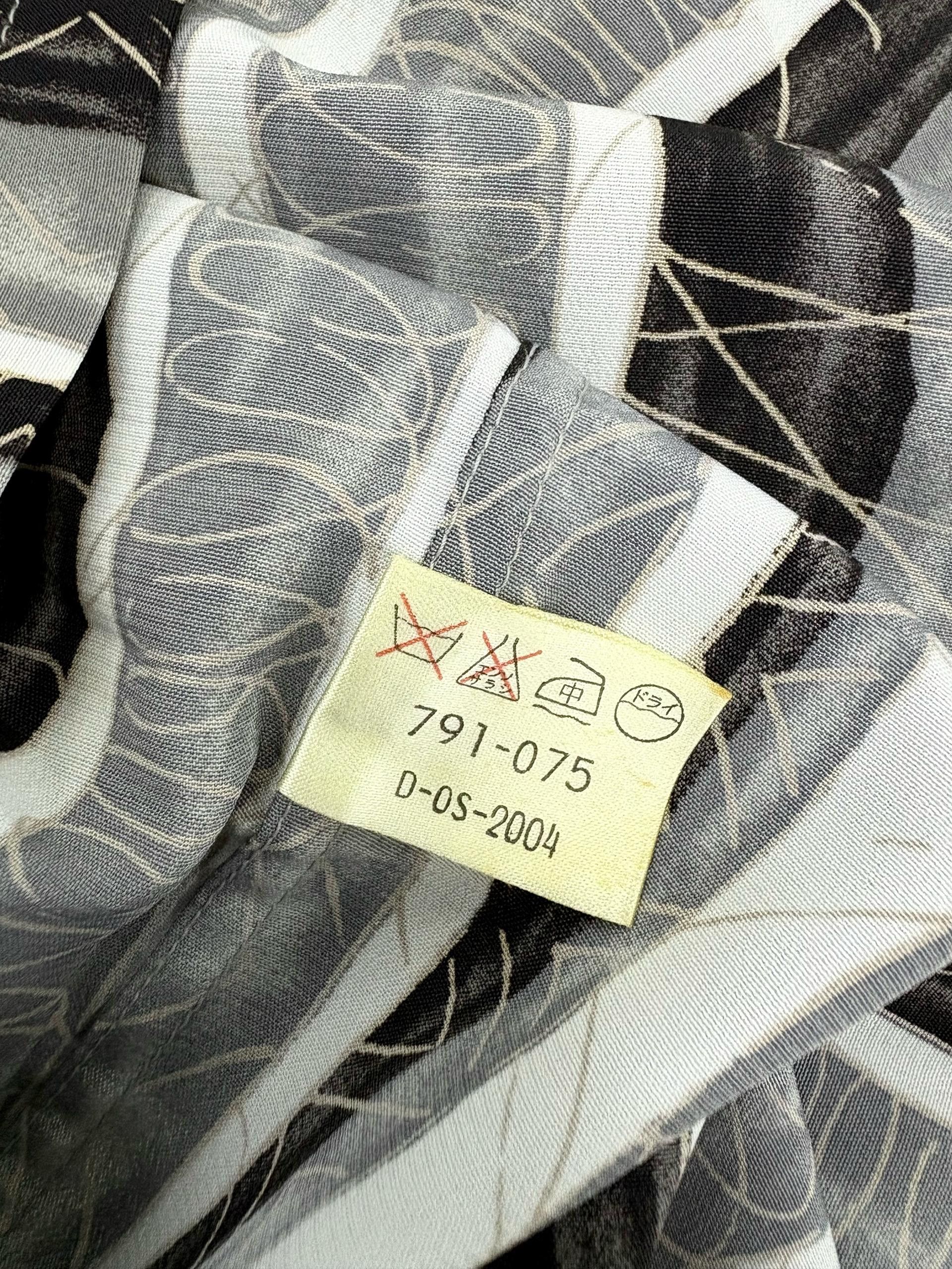 Balenciaga Balenciage Silk Size US M / EU 48-50 / 2 - 6 Thumbnail