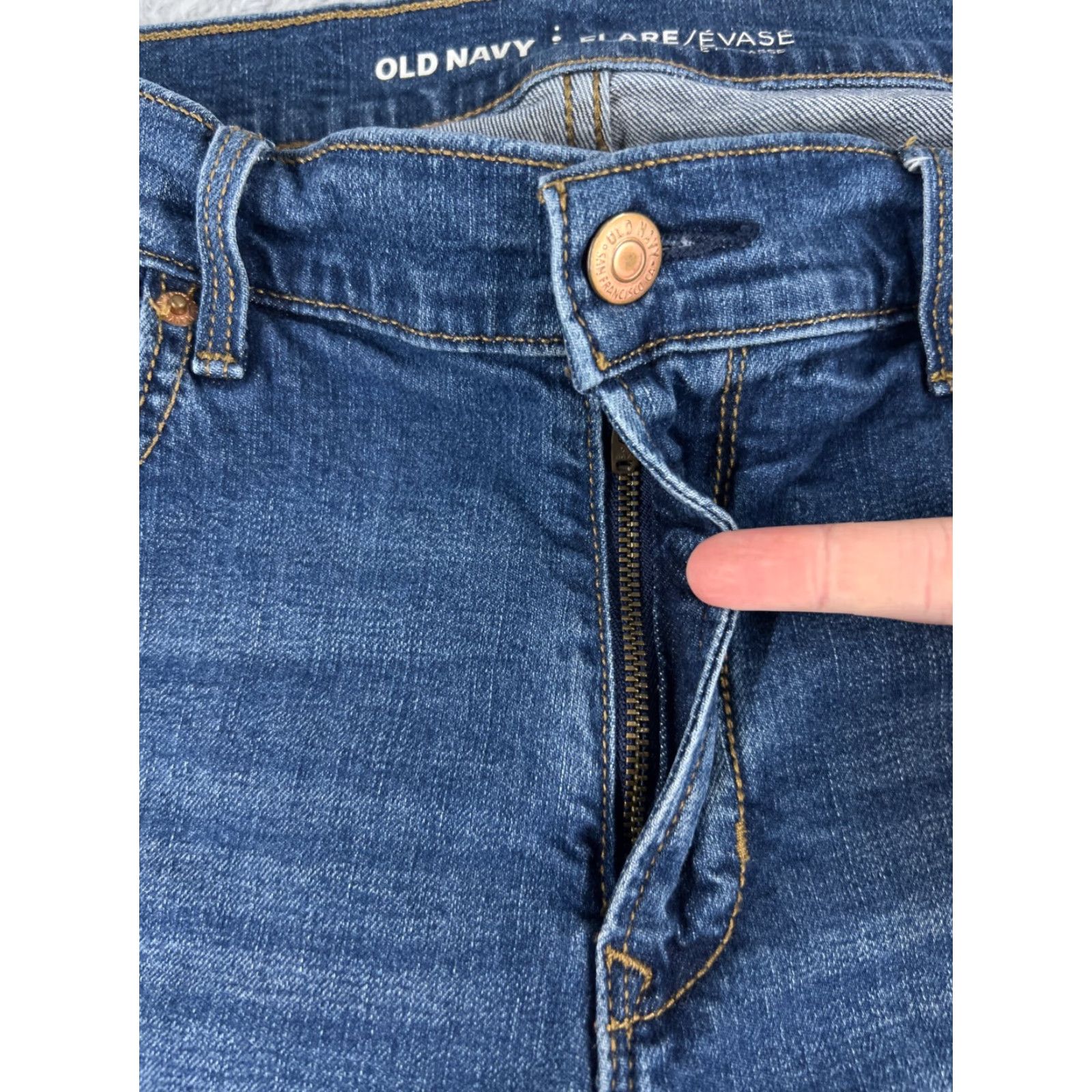 Old Navy Old Navy Jeans Women 10 30x27 Blue Denim Flare High Rise Cotton Med Wash Size 32" / US 10 / IT 46 - 5 Thumbnail