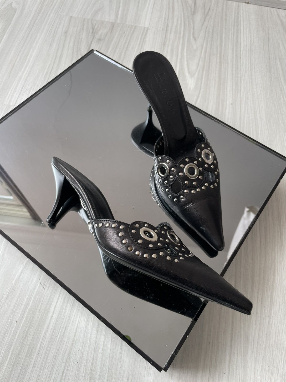 Vintage Vintage leather kitten heels Size US 6 / IT 36 - 14 Thumbnail