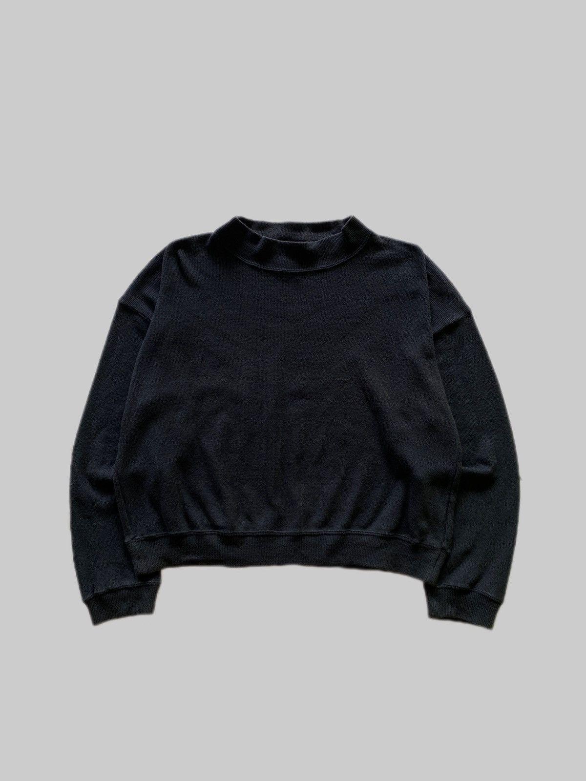 image of Archival Clothing x Hai Sporting Gear 1980S Hai Sporting Gear Boxy-Cropped Sweater in Black (Size M