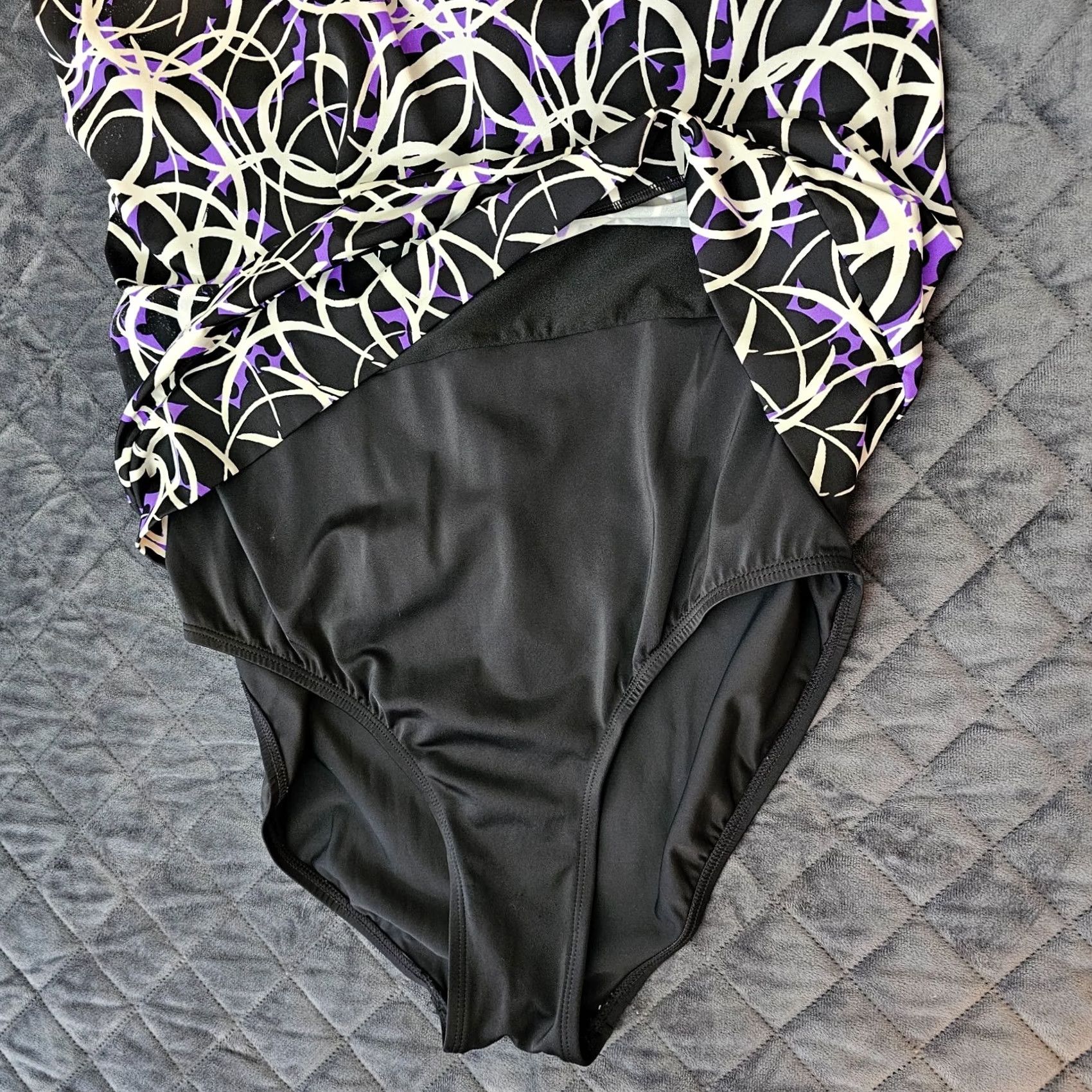 Vintage Jaclyn Smith Women's Tankini Black & Purple Floral Tankini Swim Top & Swim Skirt Set Size 16 Built-In Bra Spaghetti Strap Nylon Spandex Regular Women Size ONE SIZE - 6 Thumbnail