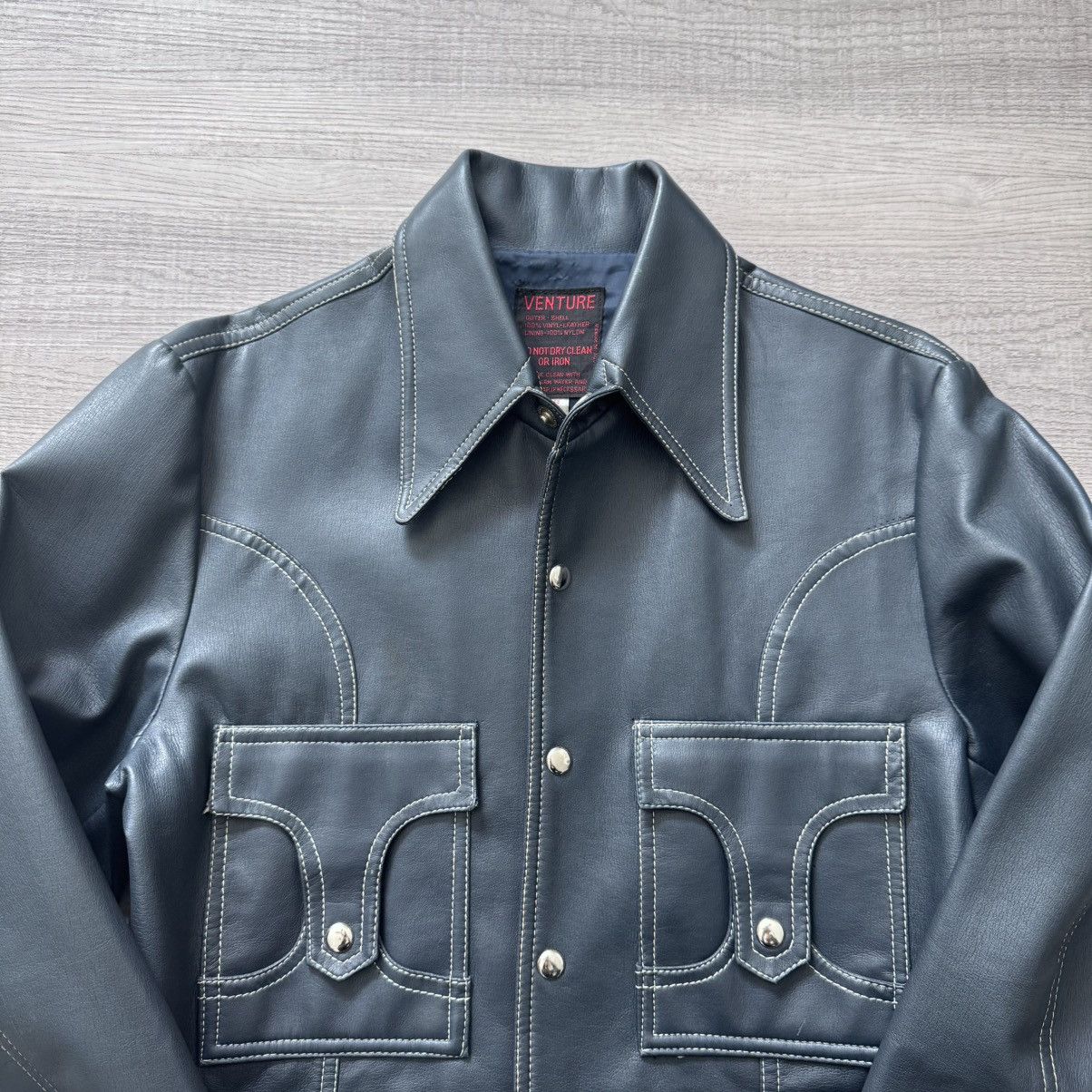 Vintage Vintage Vinyl Leather Jacket Size S Size US S / EU 44-46 / 1 - 4 Thumbnail