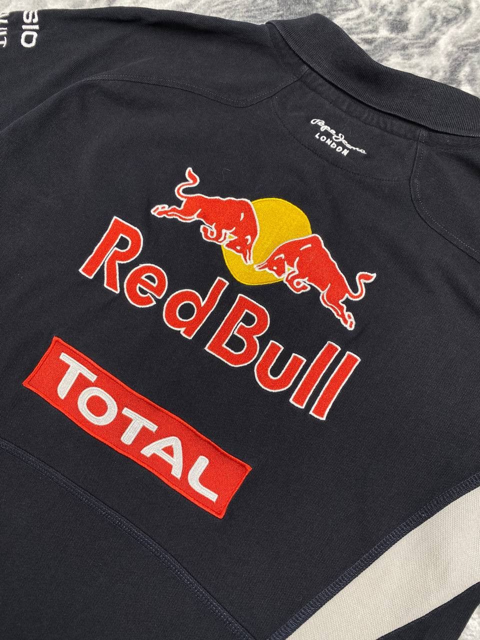 Red Bull Red Bull Racing F1 Team Big Logo Pepe Jeans Polo Shirt Size US XL / EU 56 / 4 - 12 Thumbnail
