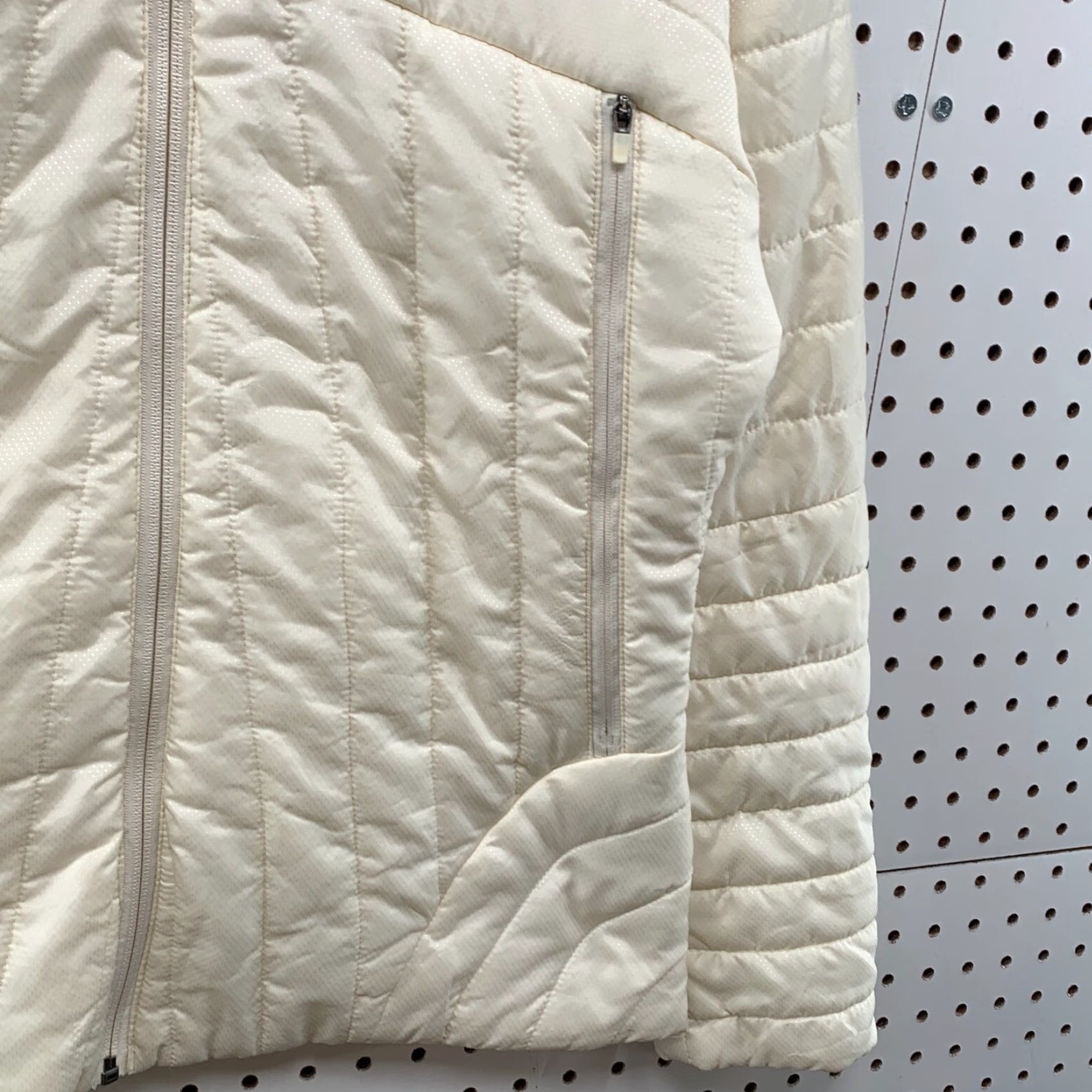 Merrell Merrell Puffer Jacket Womens MEdium Ivory Thinsulate Platinum Select Dry 19.5x24 Size M / US 6-8 / IT 42-44 - 7 Thumbnail